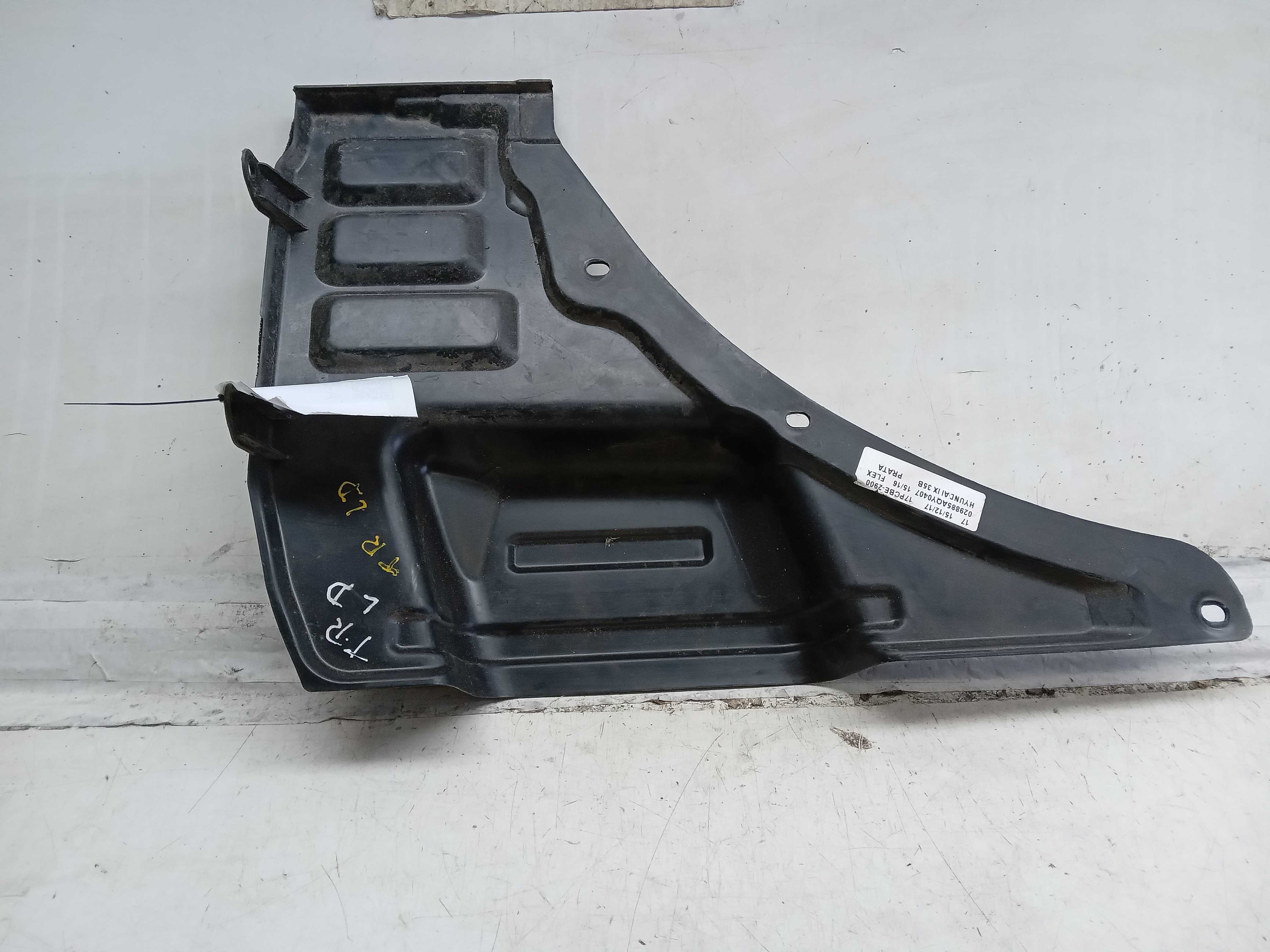 ACABAMENTO PORTA MALA LD HYUNDAI IX35 2016