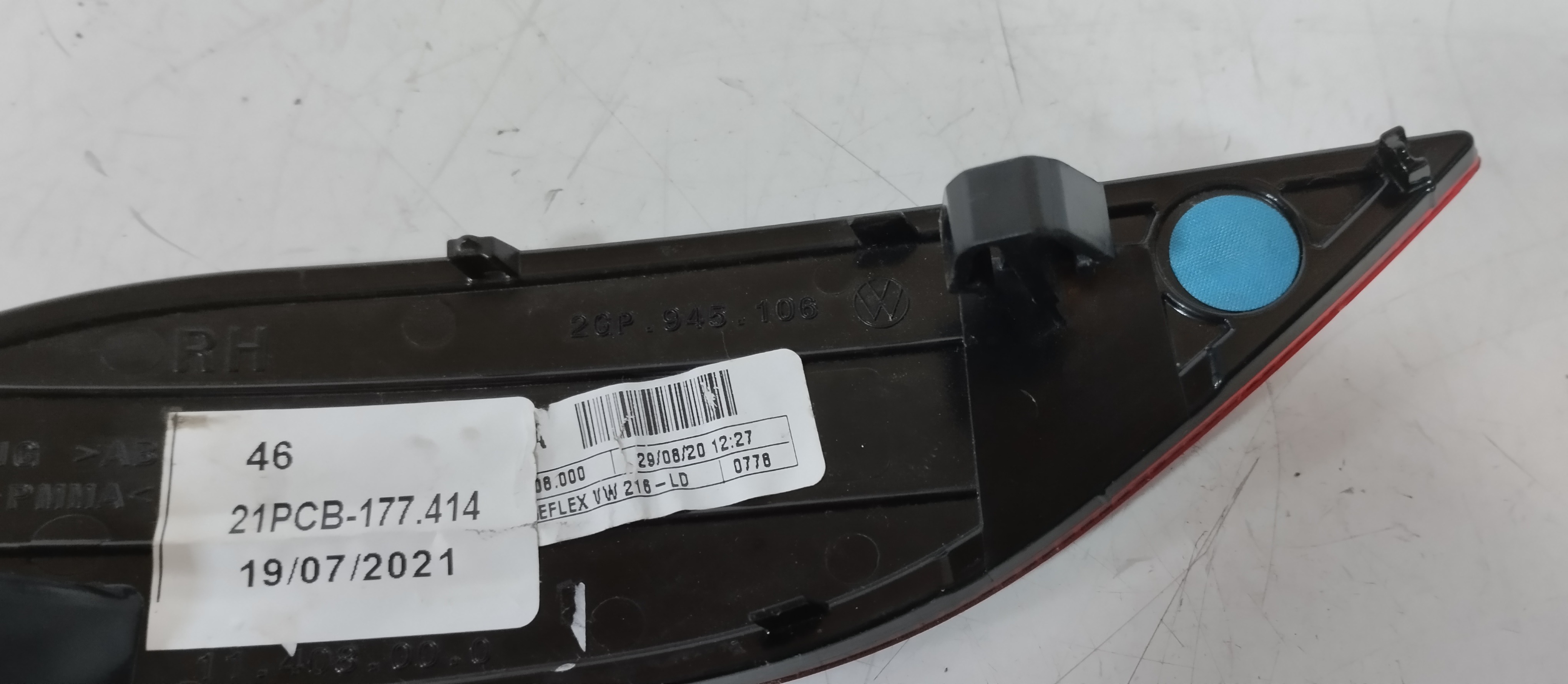 Refletor Olho De Gato Tras Direito Vw T-cross  Original 4
