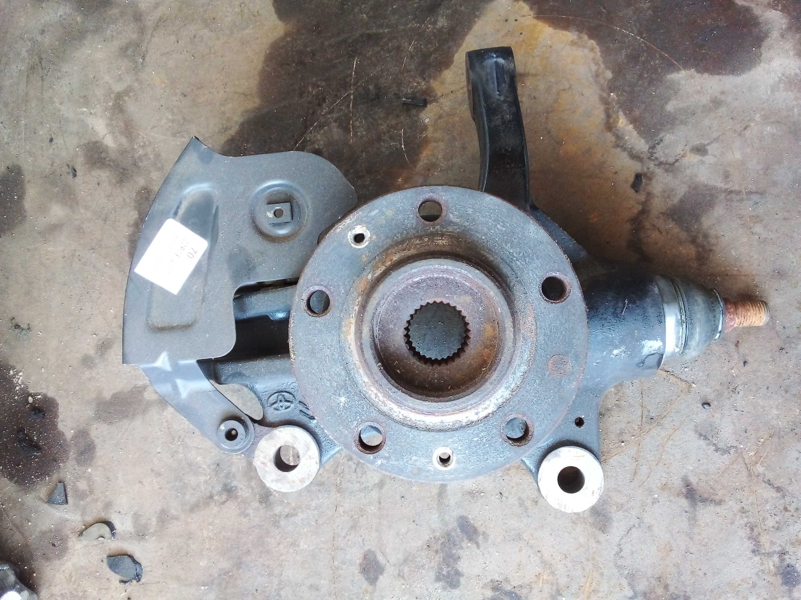 CUBO MONTANTE DIANTEIRO ESQUERDO PEUGEOT EXPERT 2019 1