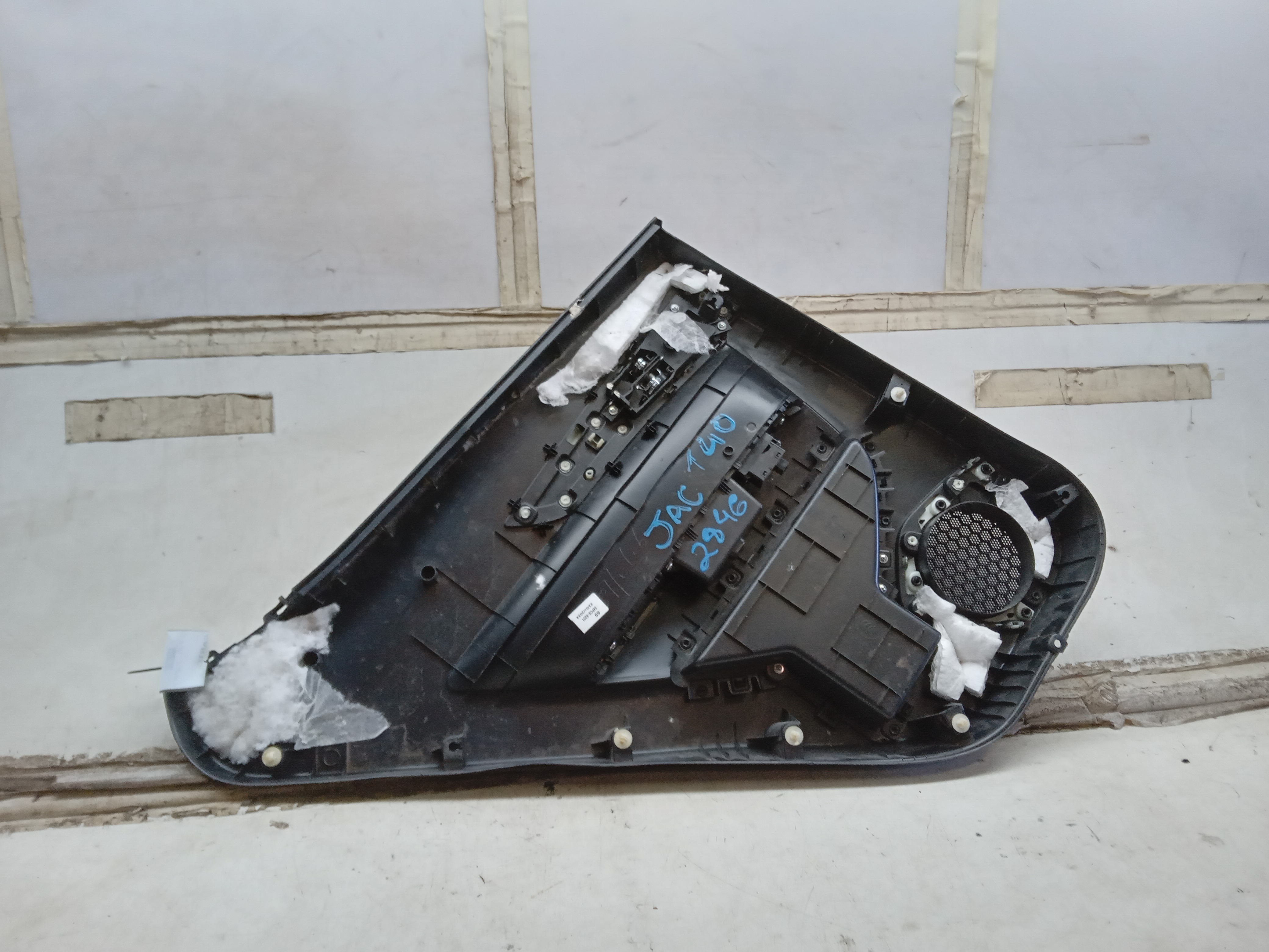 FORRO PORTA TRASEIRO LD JAC T40 2019 2