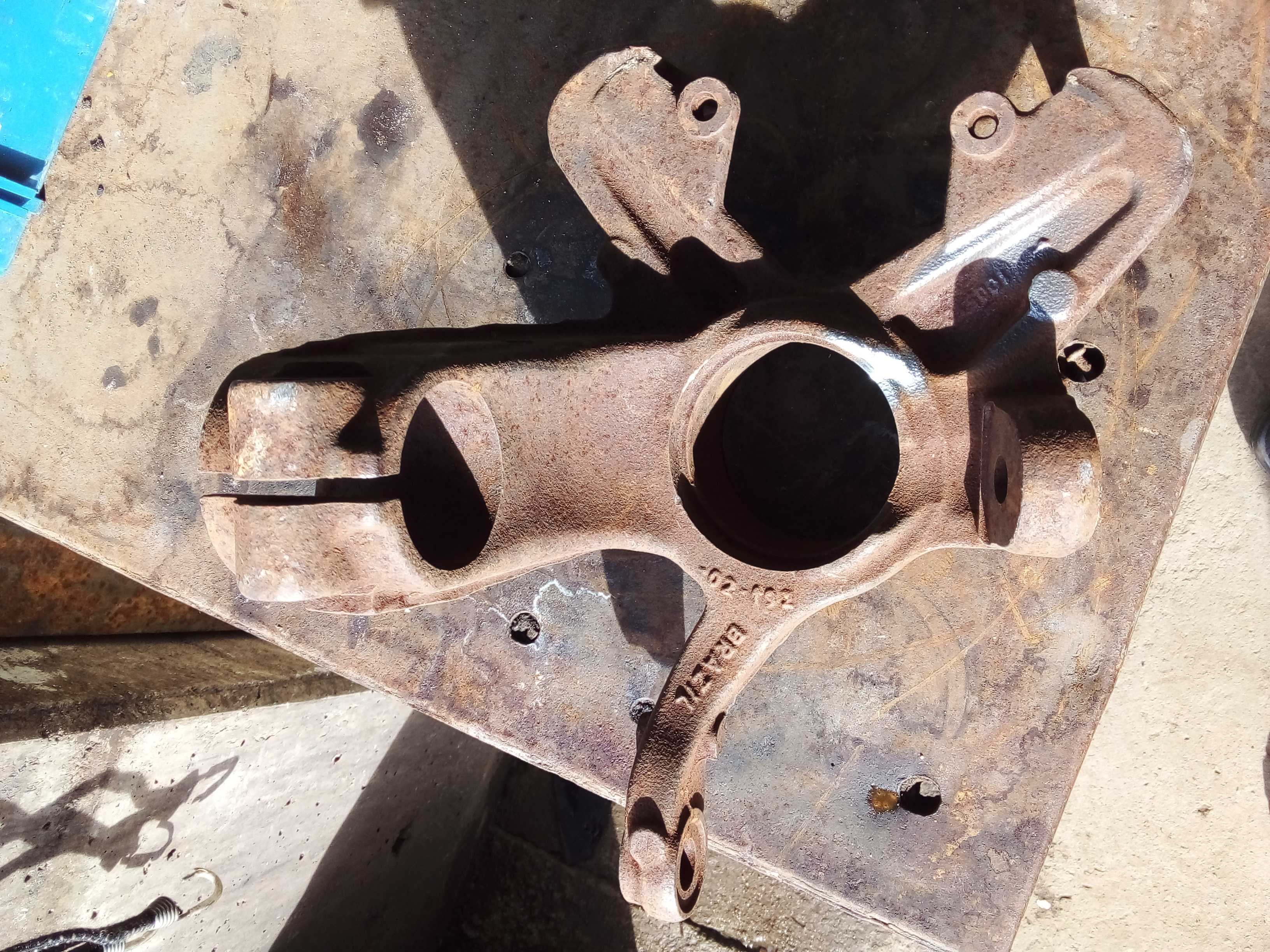 CUBO MONTANTE DIANTEIRO DIREITO VW GOL G5 3