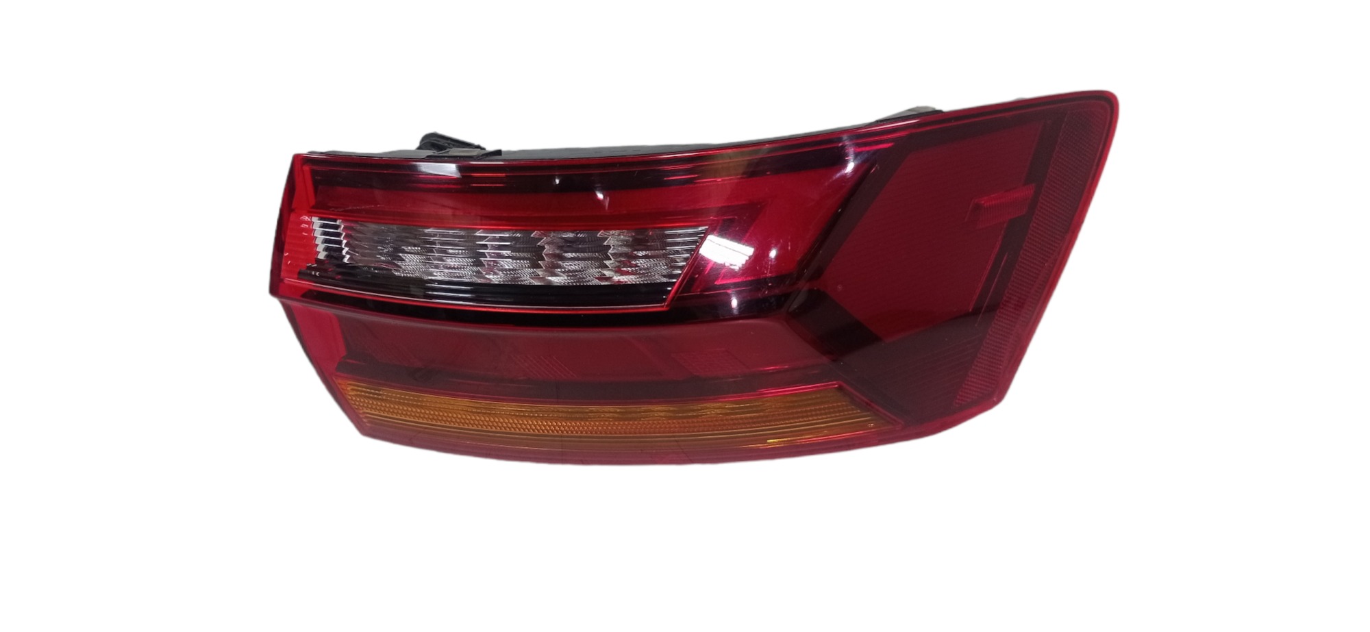 Lanterna Traseira Direita Vw Jetta 2020 250 Tsi Recuperada 3