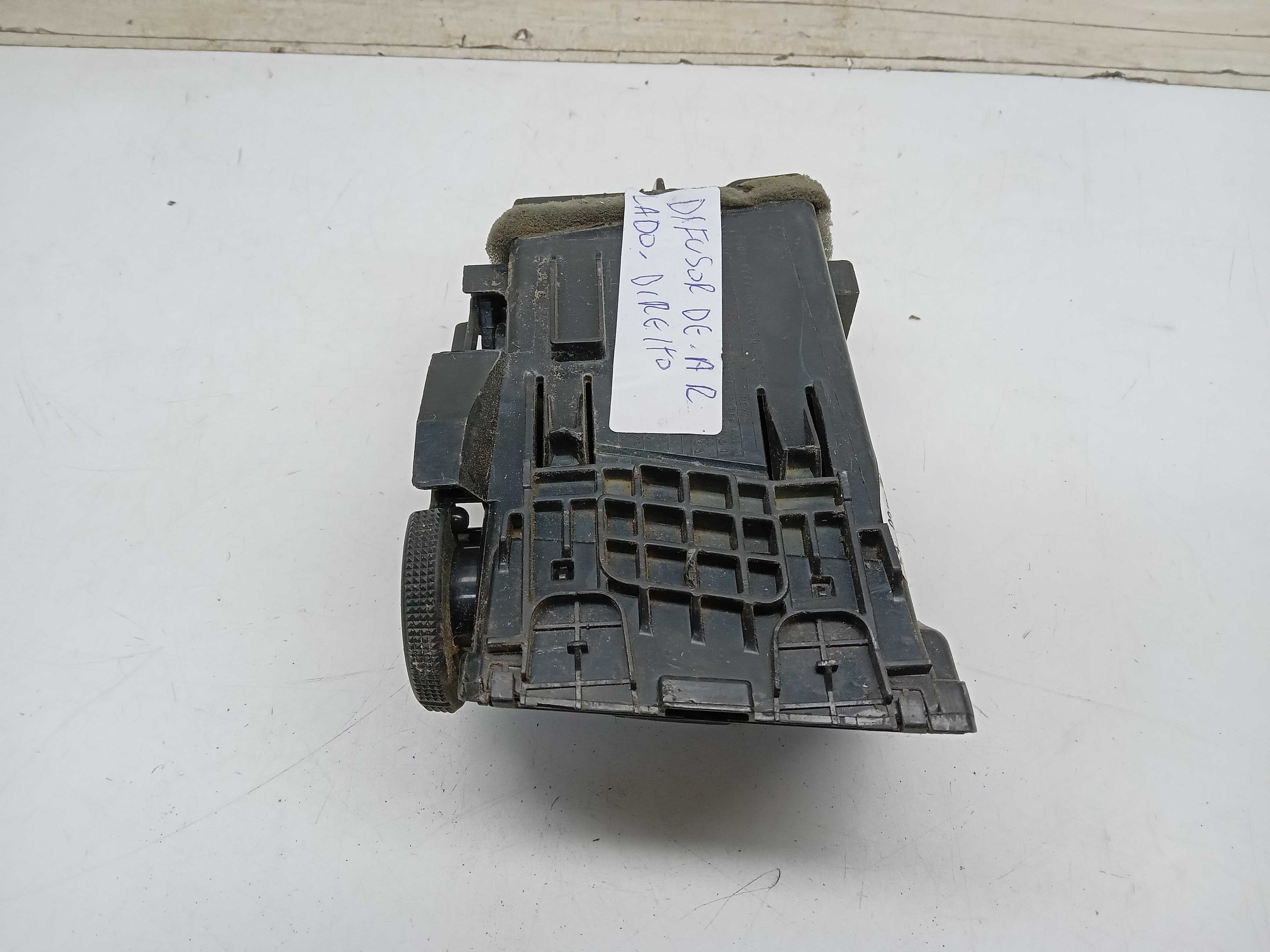 DIFUSOR AR LD NISSAN TIIDA 2012 2