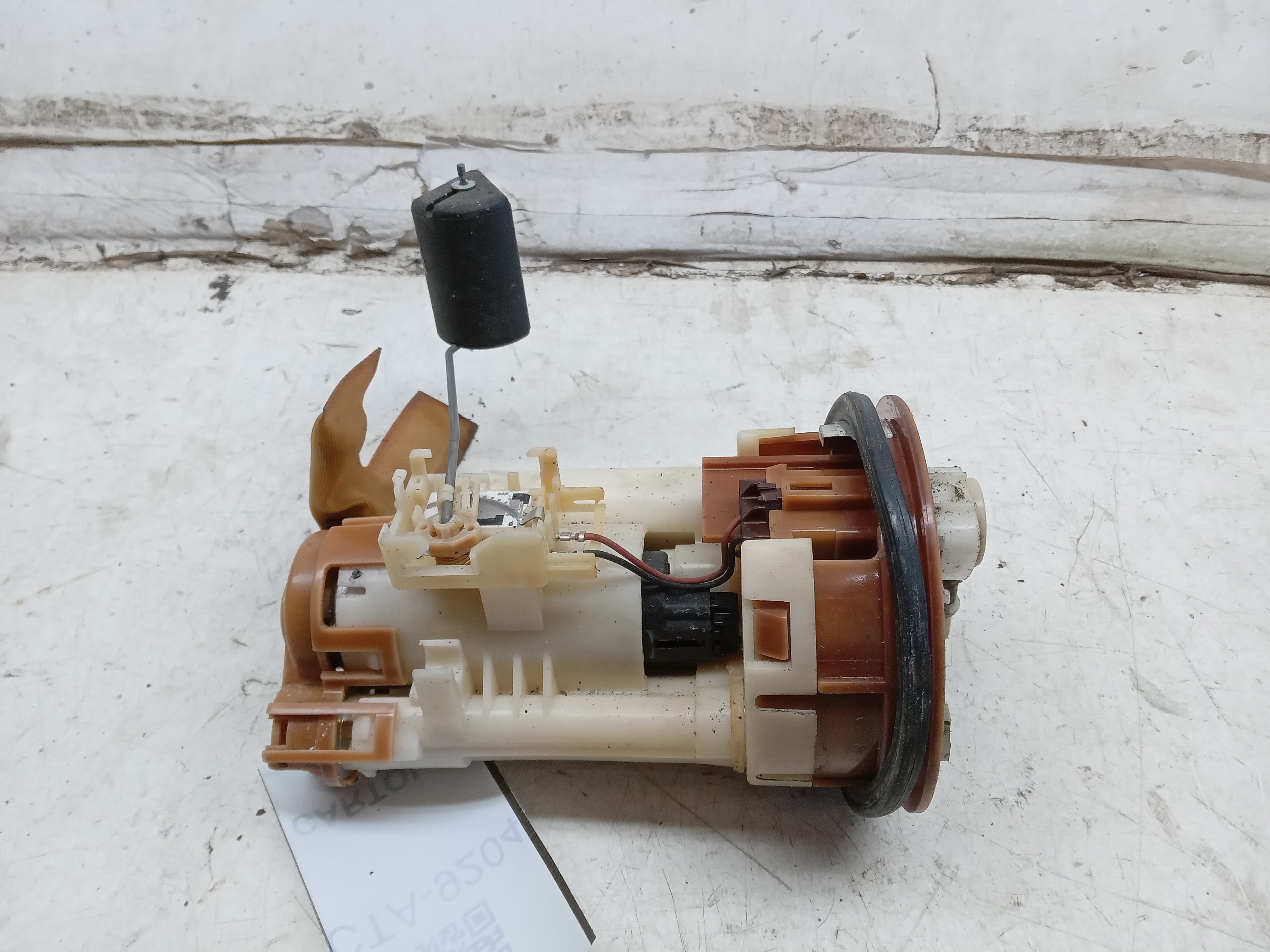 BOMBA COMBUSTIVEL TOYOTA COROLLA 2005 4