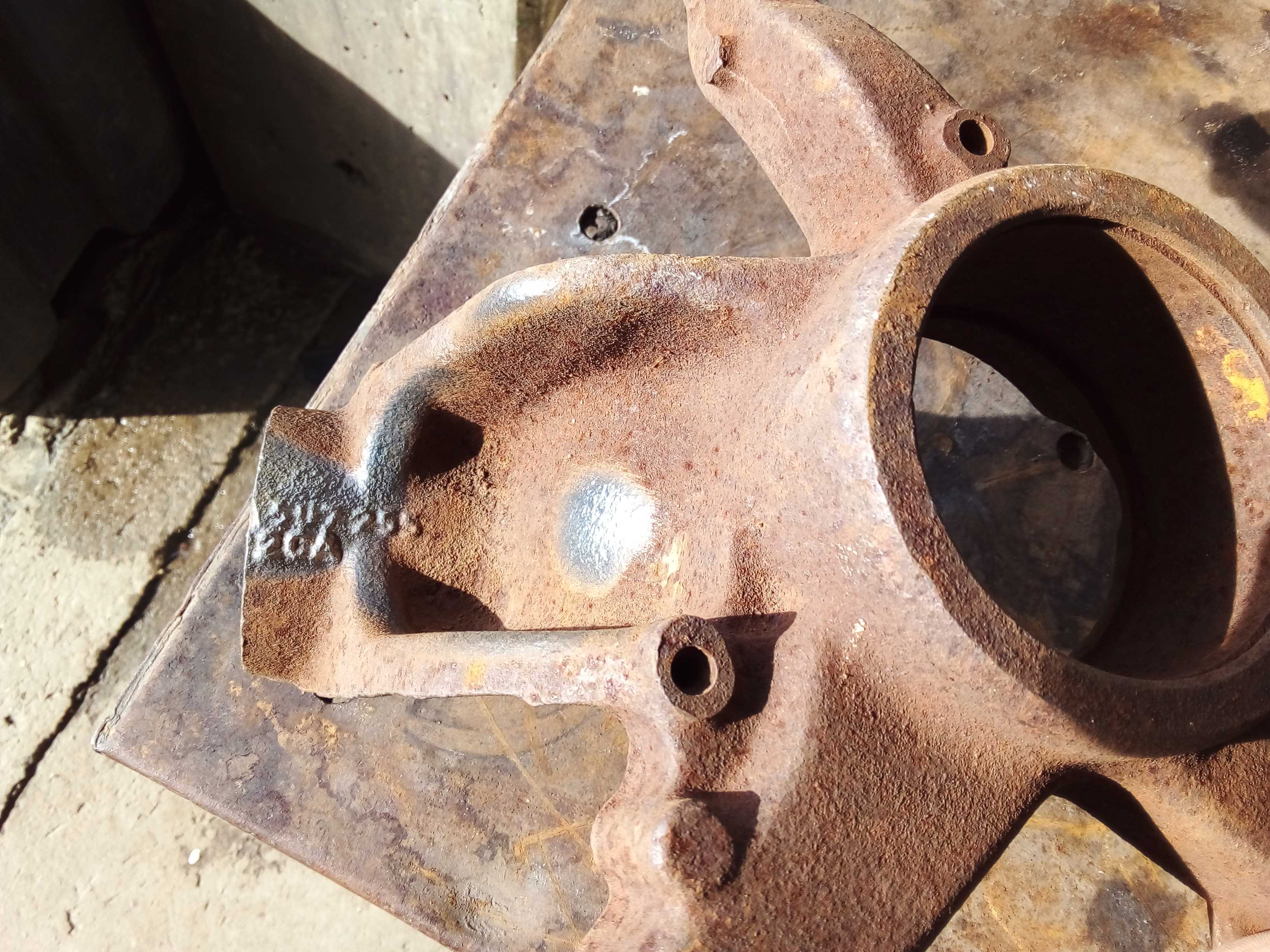 CUBO MONTANTE DIANTEIRO DIREITO VW GOL G5 4