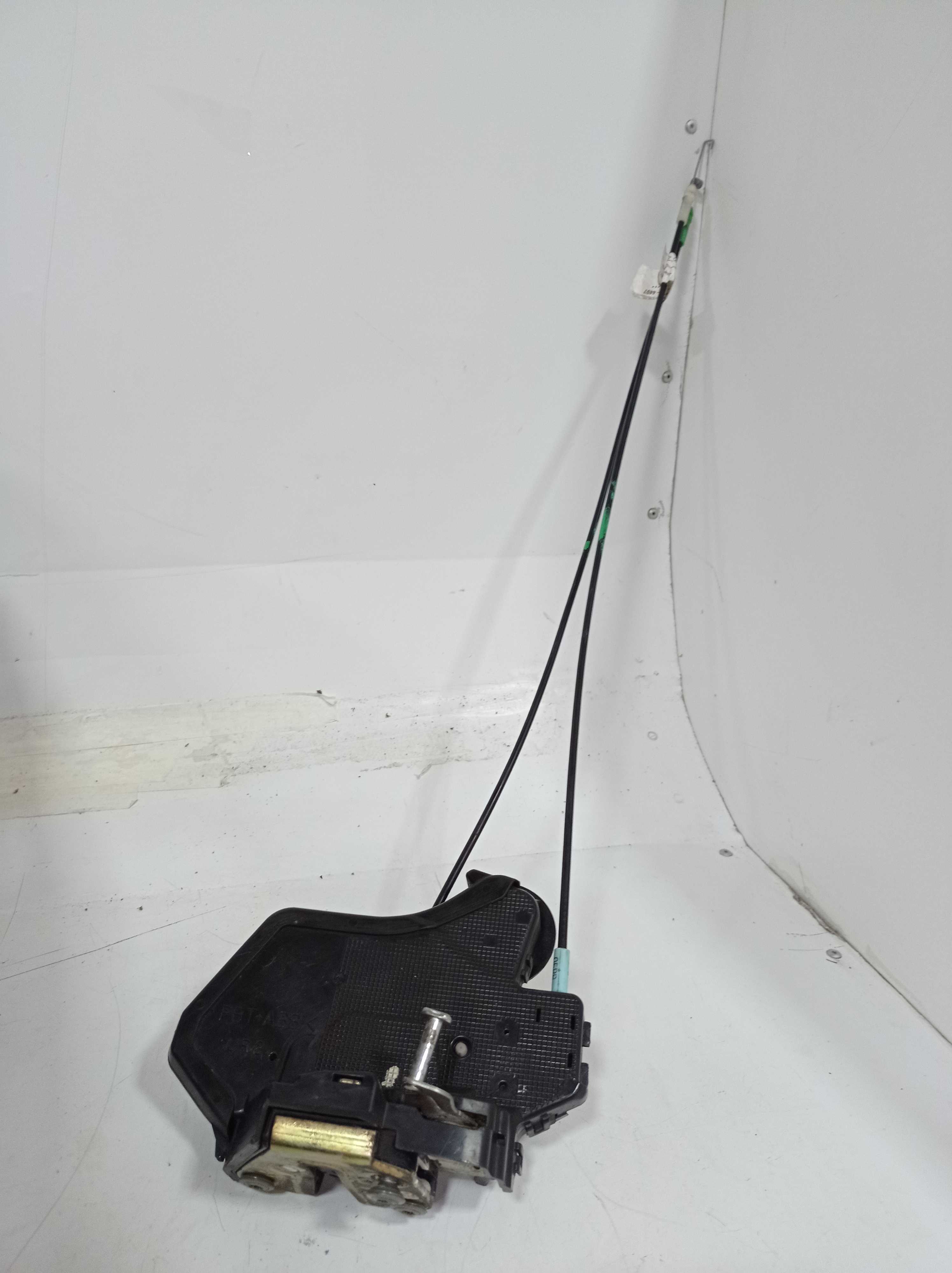 FECHADURA PORTA TRASEIRA DIREITA TOYOTA COROLLA 2003 2004 1