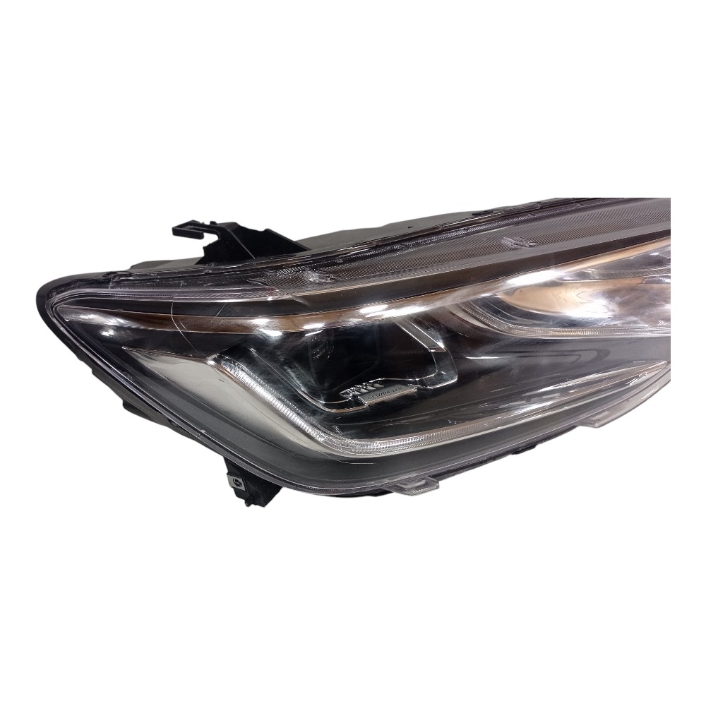 Farol Direito Gm Tracker 2021 A 2024 Com Led P Recuperar 3