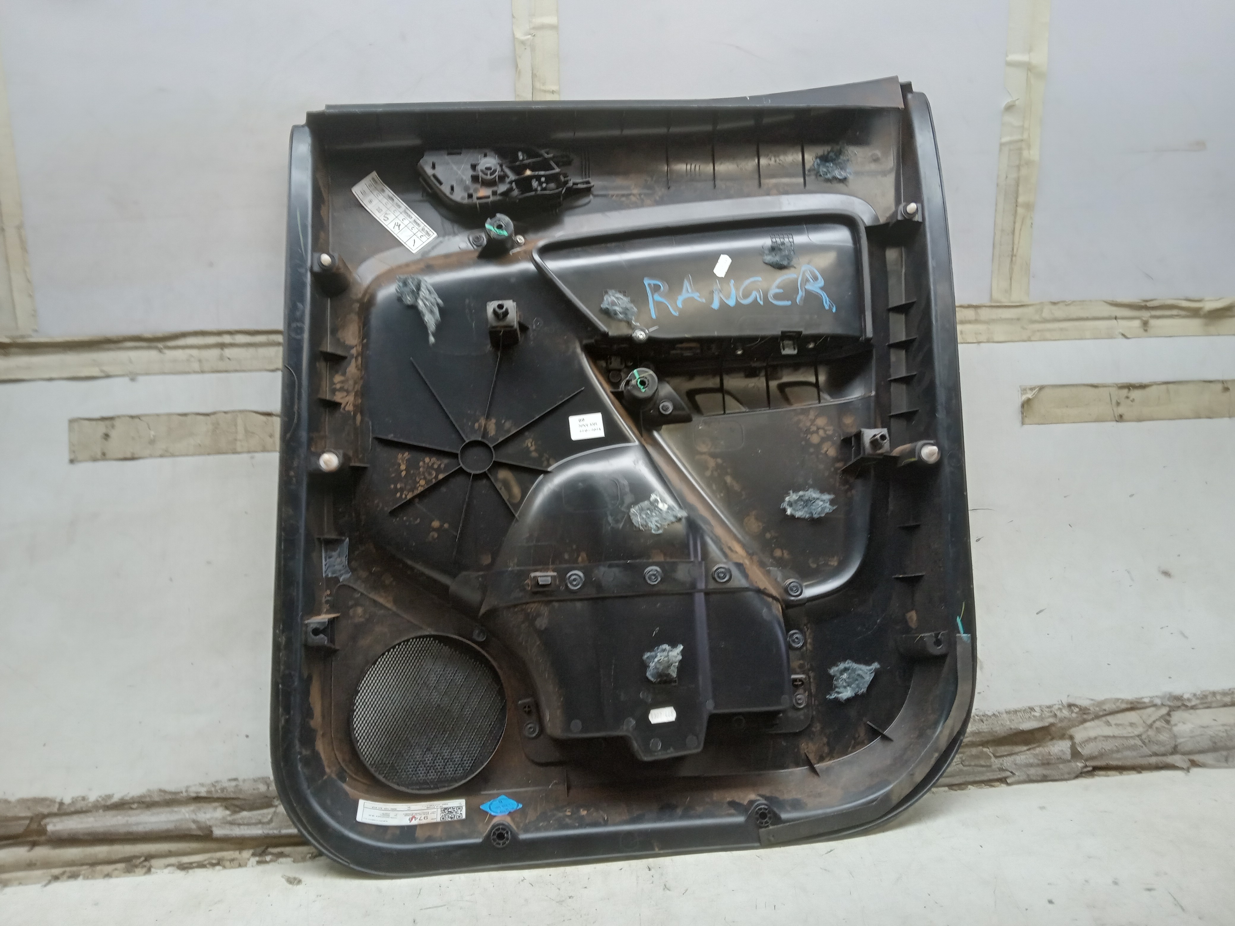 FORRO PORTA TRASEIRO LE FORD RANGER 2016 2