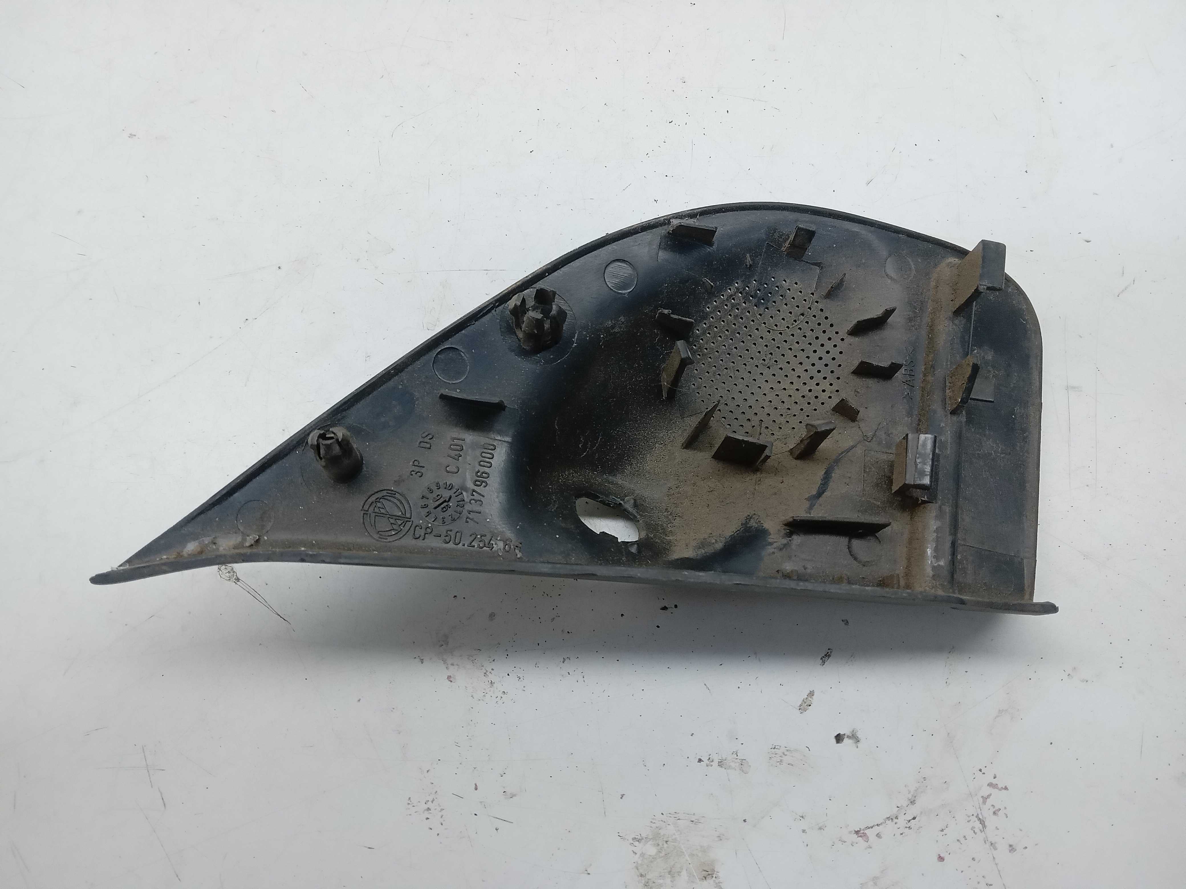 Acabamento interno retrovisor ld fiat palio 2001 2