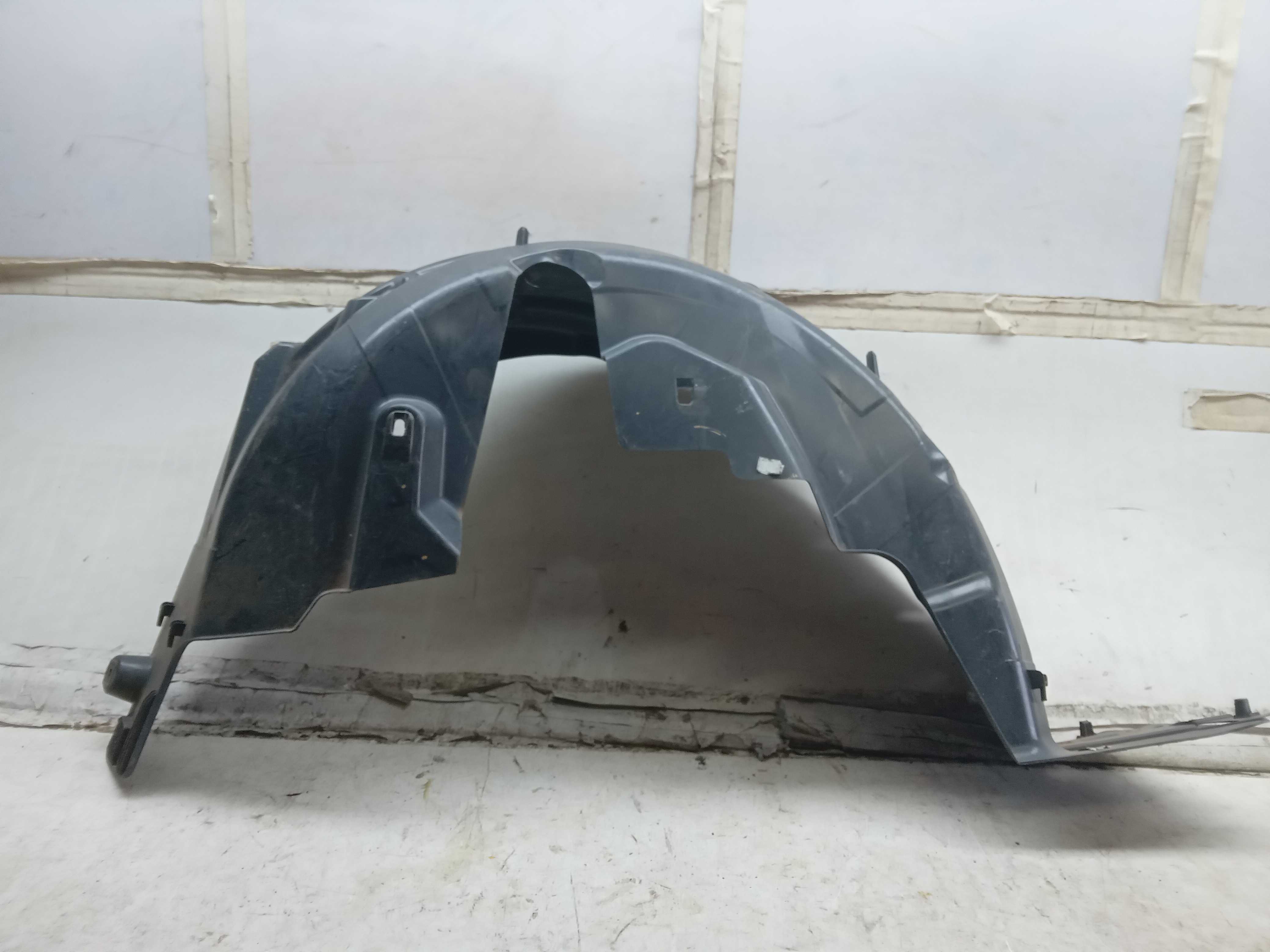 PARABARRO TRASEIRO LD PEUGEOT 208 2022 2
