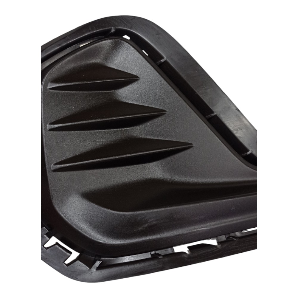 Moldura Farol De Milha Direito Gm Onix 2020 A 2025 3