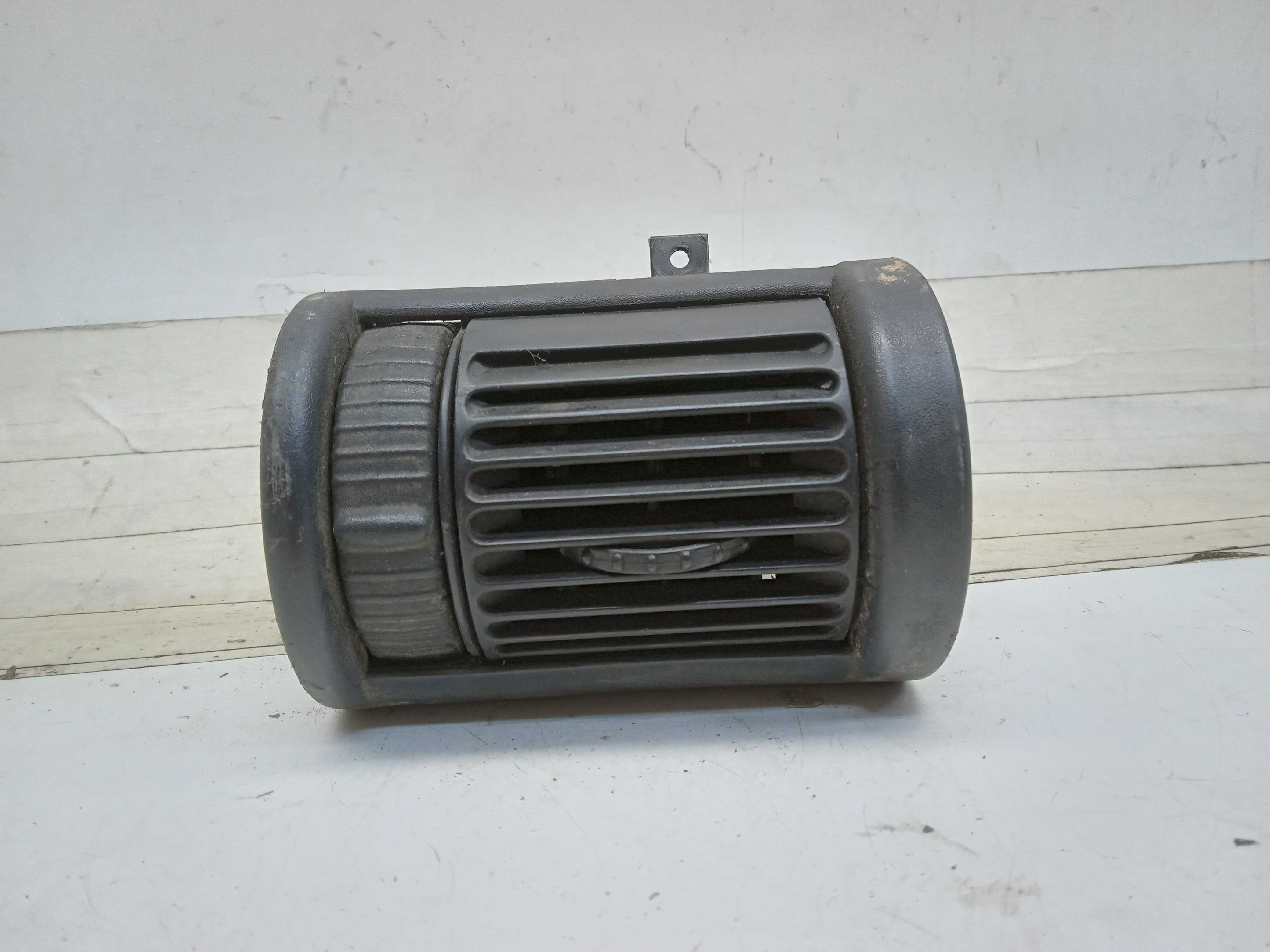 DIFUSOR AR PAINEL LD GM CORSA WIND 2002 2