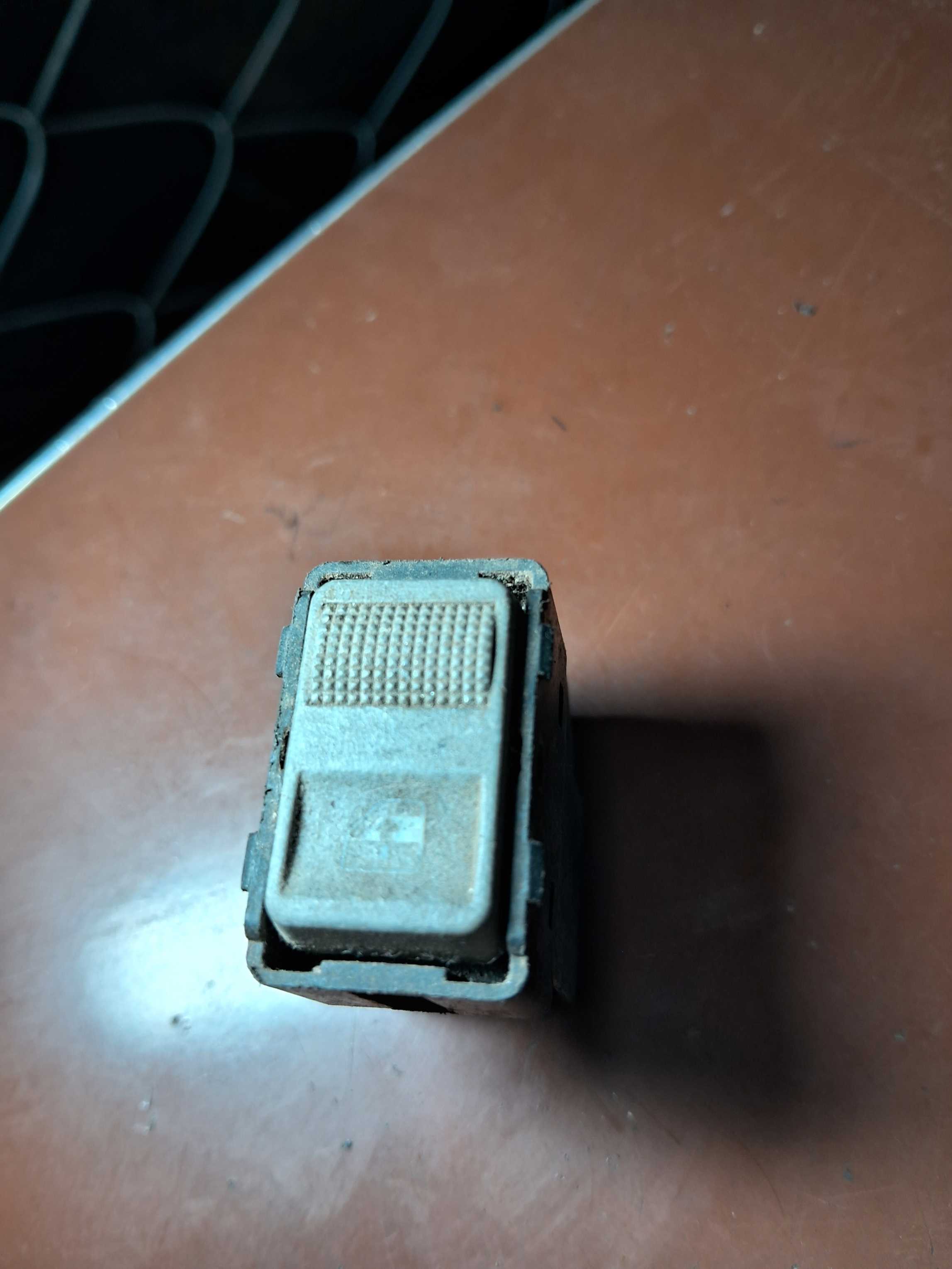 Botão vidro elétrico traseiro g3 elet. ci vw gol 1999 a 1999 1