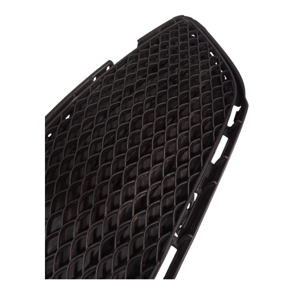 Grade Moldura Milha Direita Mercedes C250 C300 Clase C 15 18 Preto Direito 3