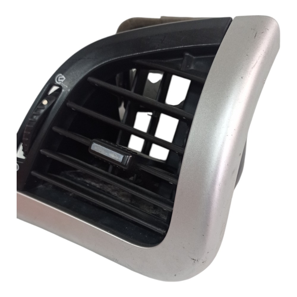 Difusor De Ar Direito Peugeot 207 2009 A 2012 3