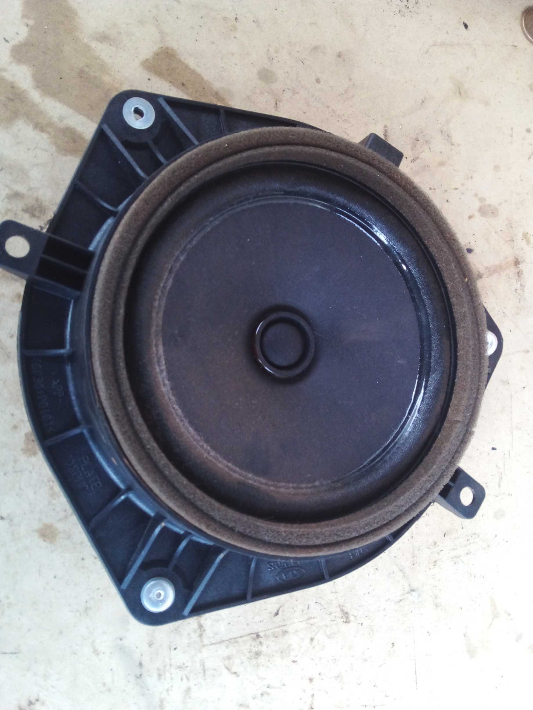 ALTO FALANTE PORTA HB20 2016