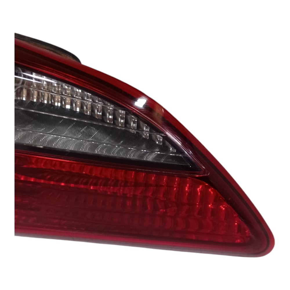 Lanterna Tampa Traseira Esquerda Hb20 Hatch 2013 A 2019  Esquerdo/motorista 3