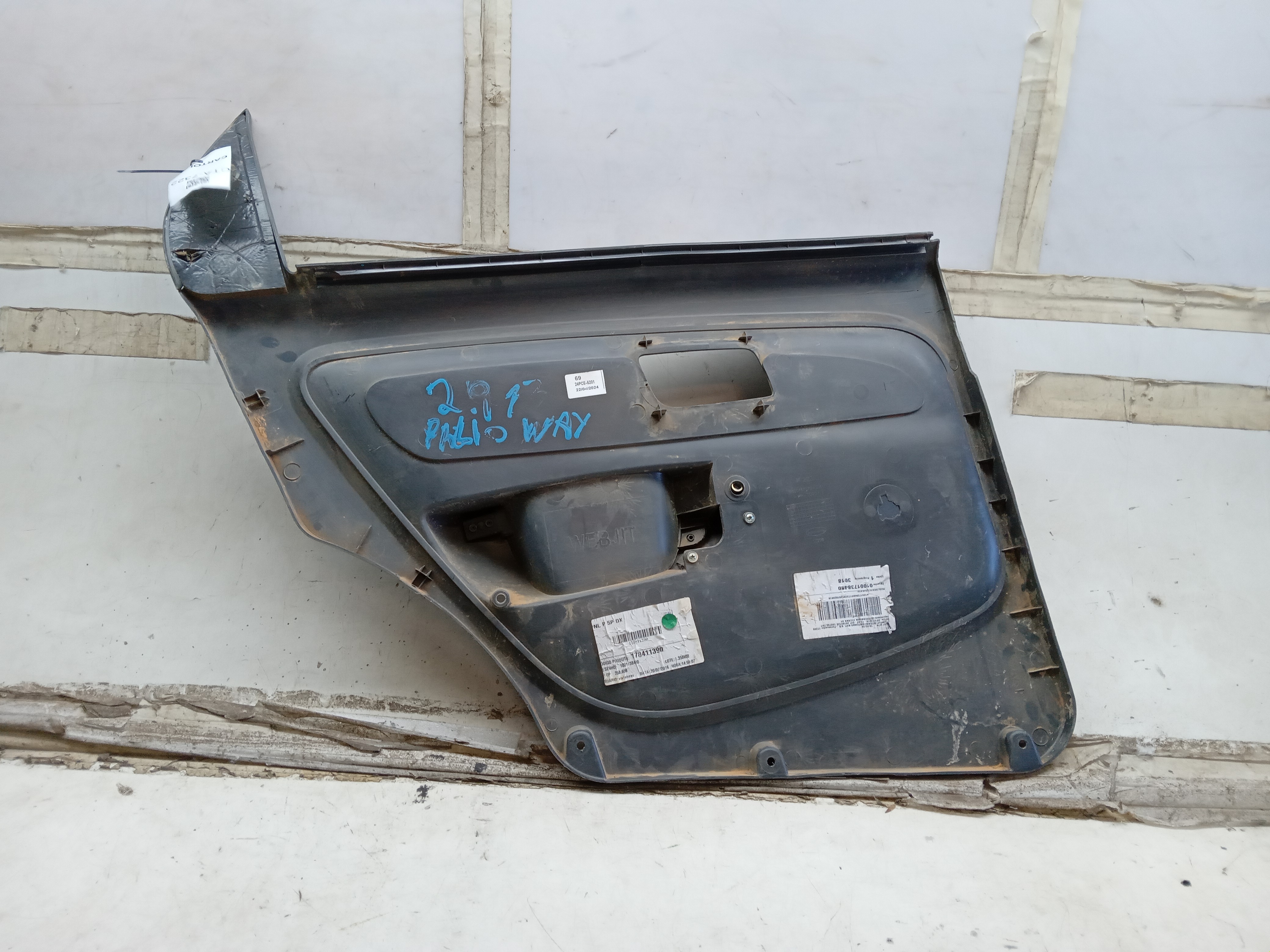FORRO PORTA TRASEIRO LD FIAT PALIO 2015 2