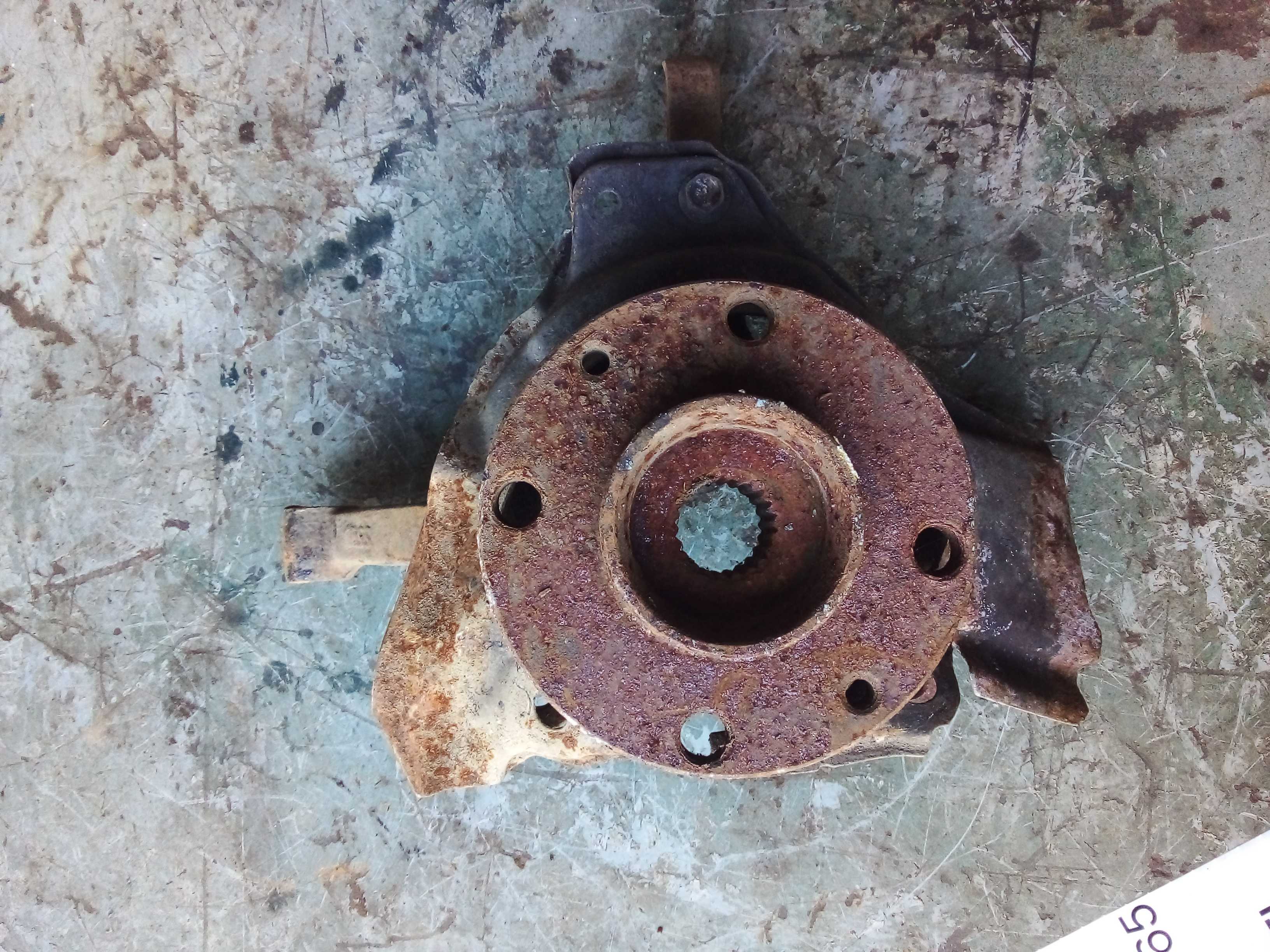 CUBO MONTANTE DIANTEIRO ESQUERDO FIAT TIPO 1999 2