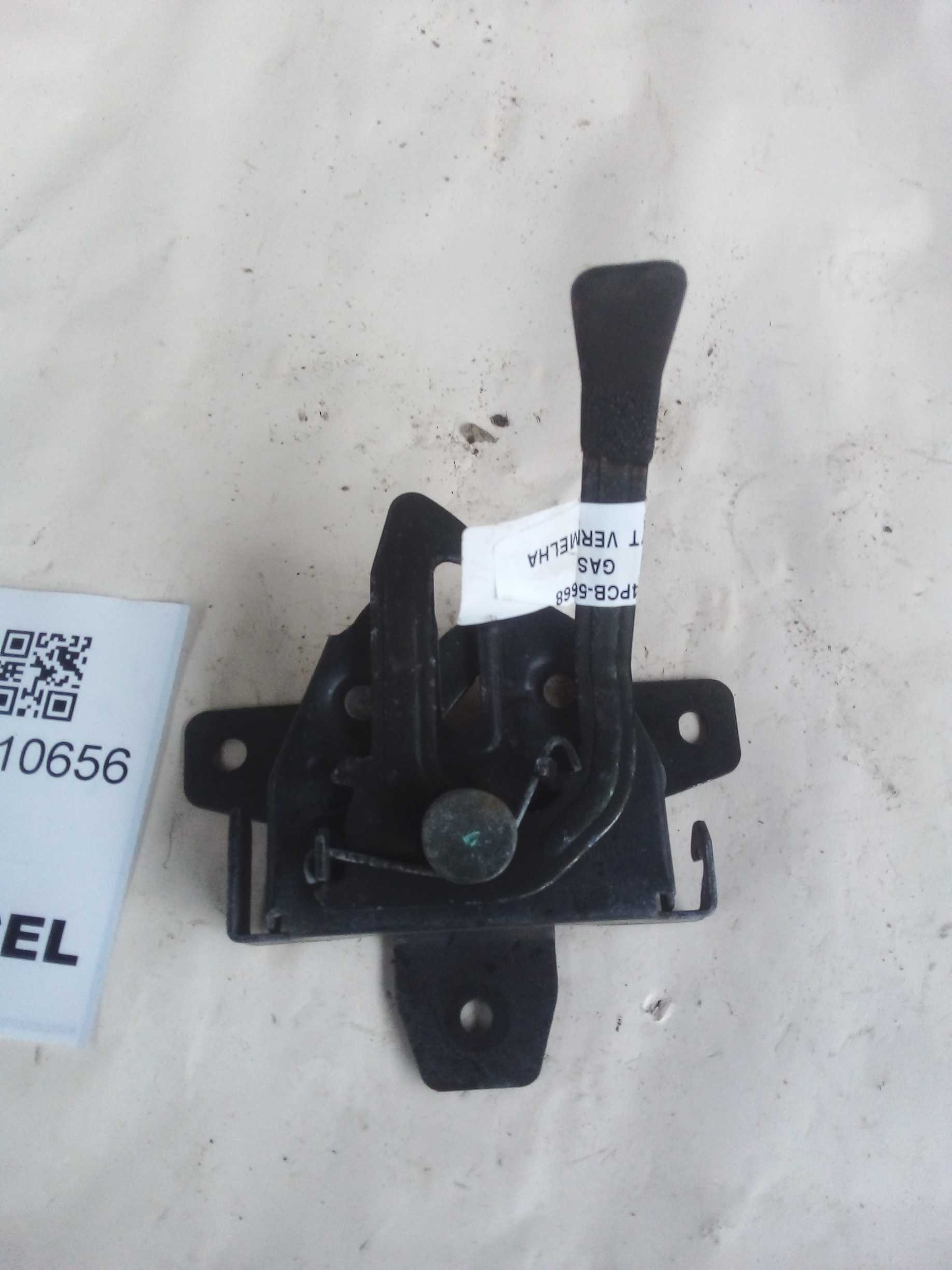 FECHADURA CAPÔ JAC T40 2022