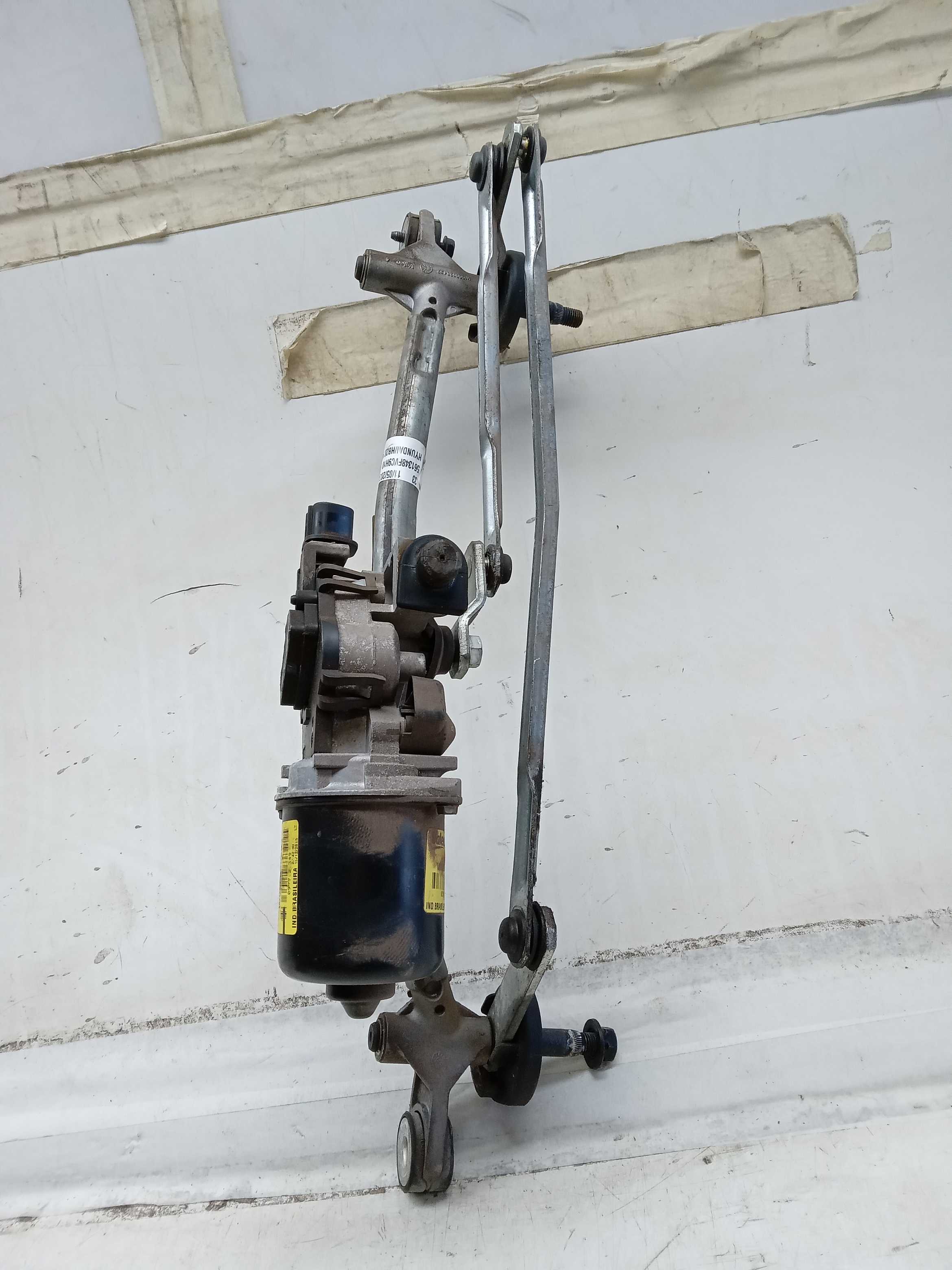 MAQUINA GALHADA LIMPADOR PARABRISA HYUNDAI HB20 2016 2