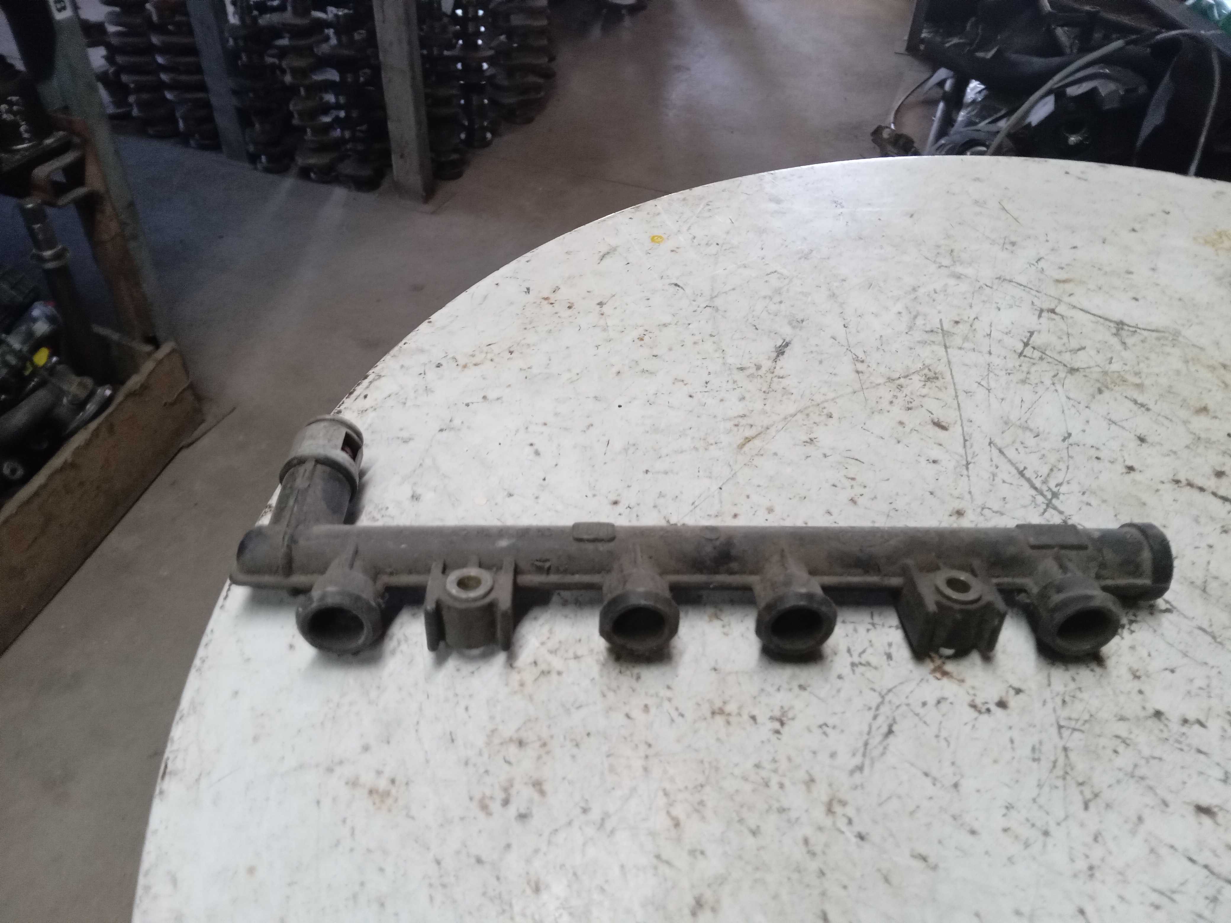 FLAUTA BICO INJEÇÃO FIAT PALIO OU UNO 8V 2002 1