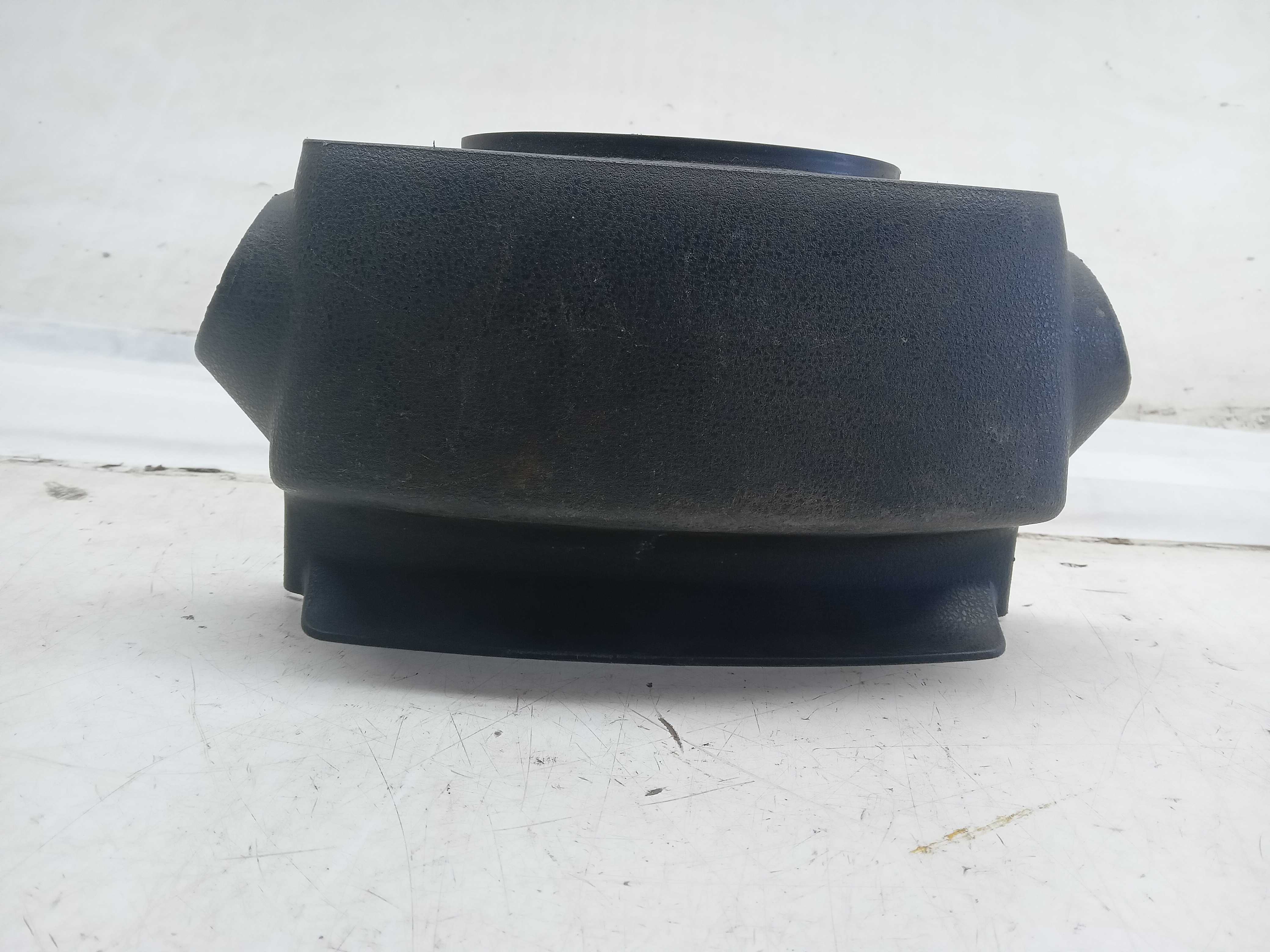 ACABAMENTO MOLDURA COLUNA SUPERIOR NISSAN MARCH 1