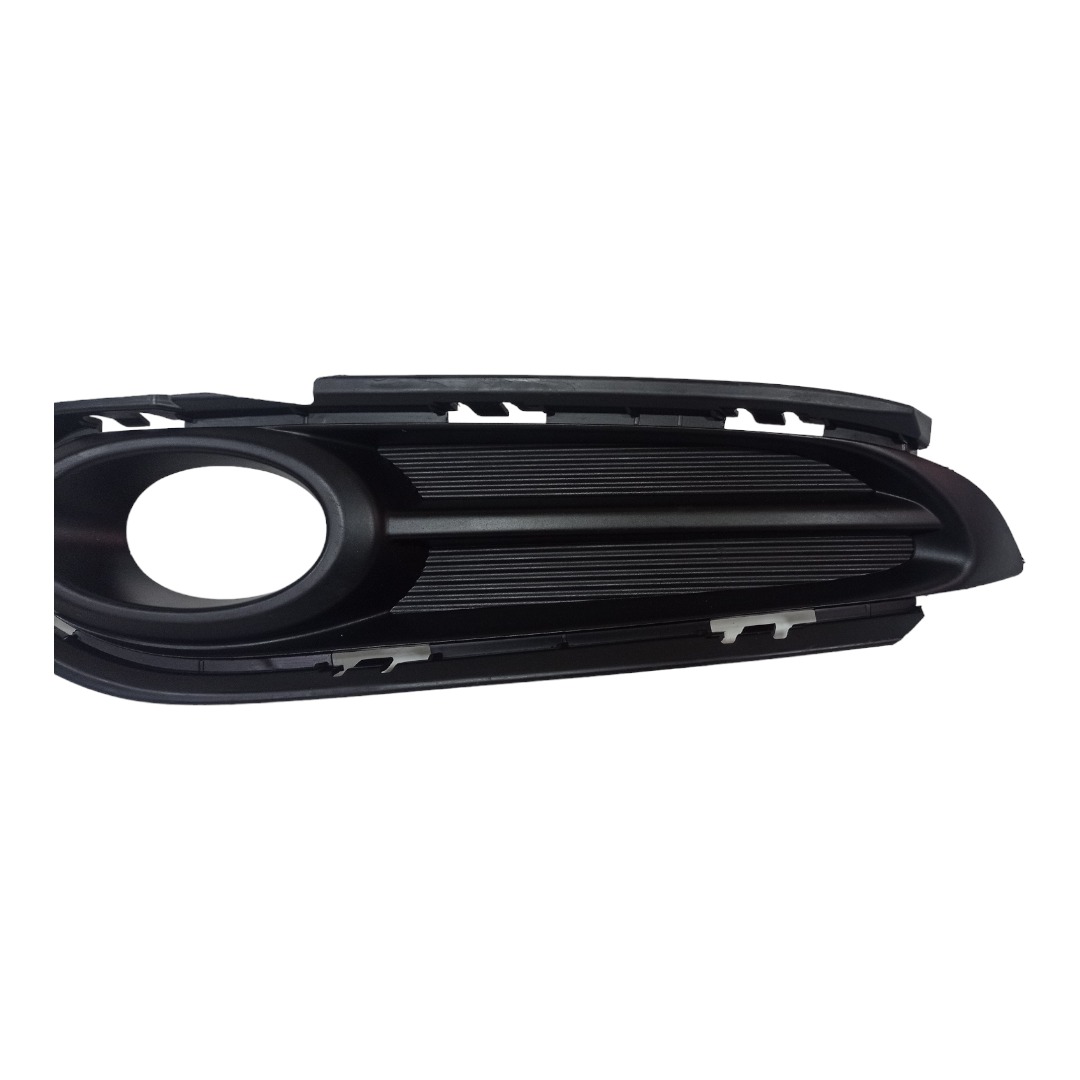 Moldura Esquerda Farol Milha Honda Hrv 2015 A 2018 Original 3