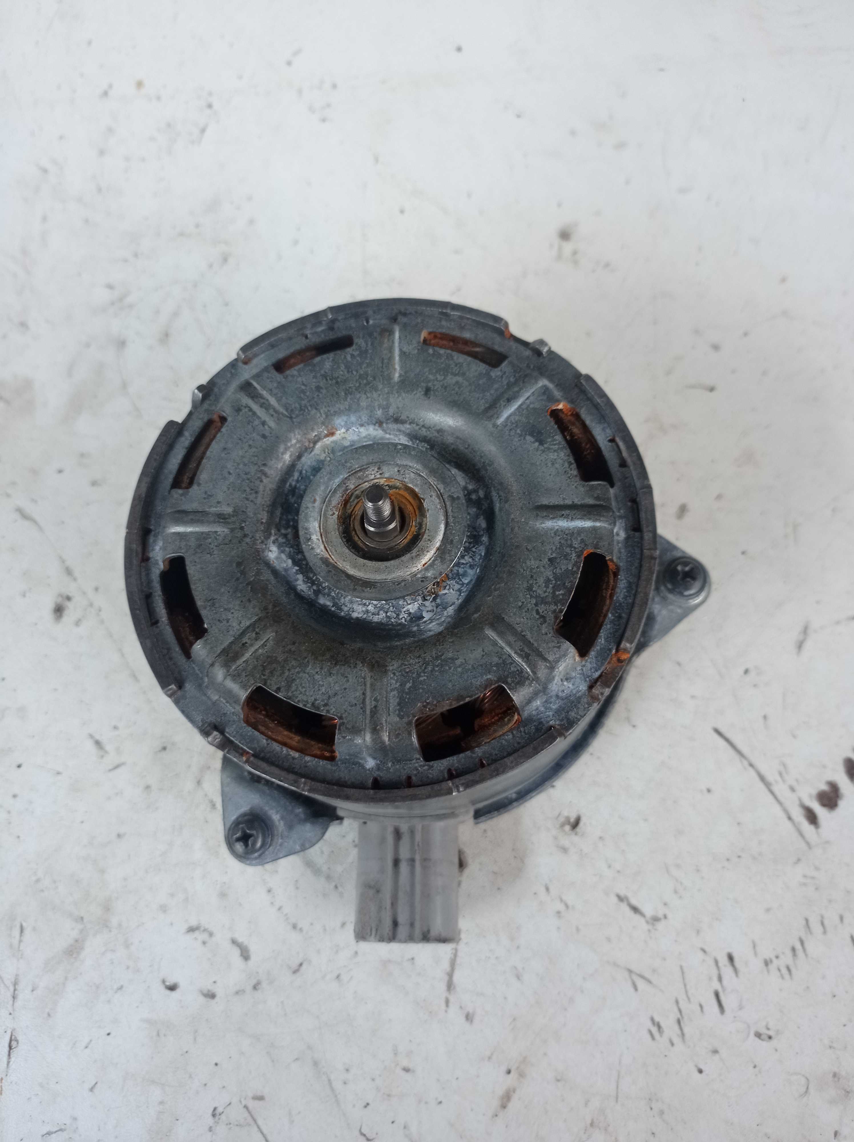 Motor ventoinha radiador Yaris 2018 motor 1.3 2