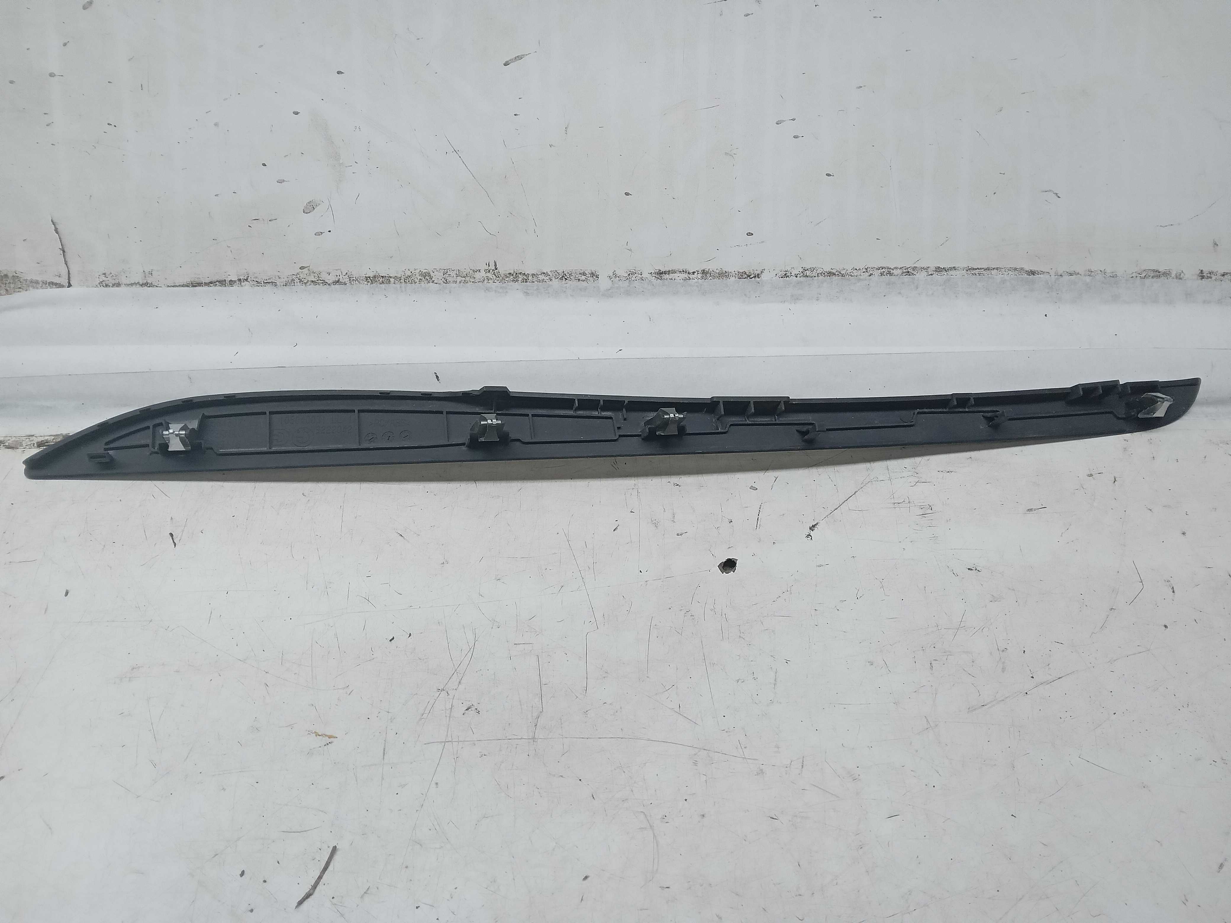 MOLDURA ACABAMENTO CONSOLE LE BMW 320 2012 1