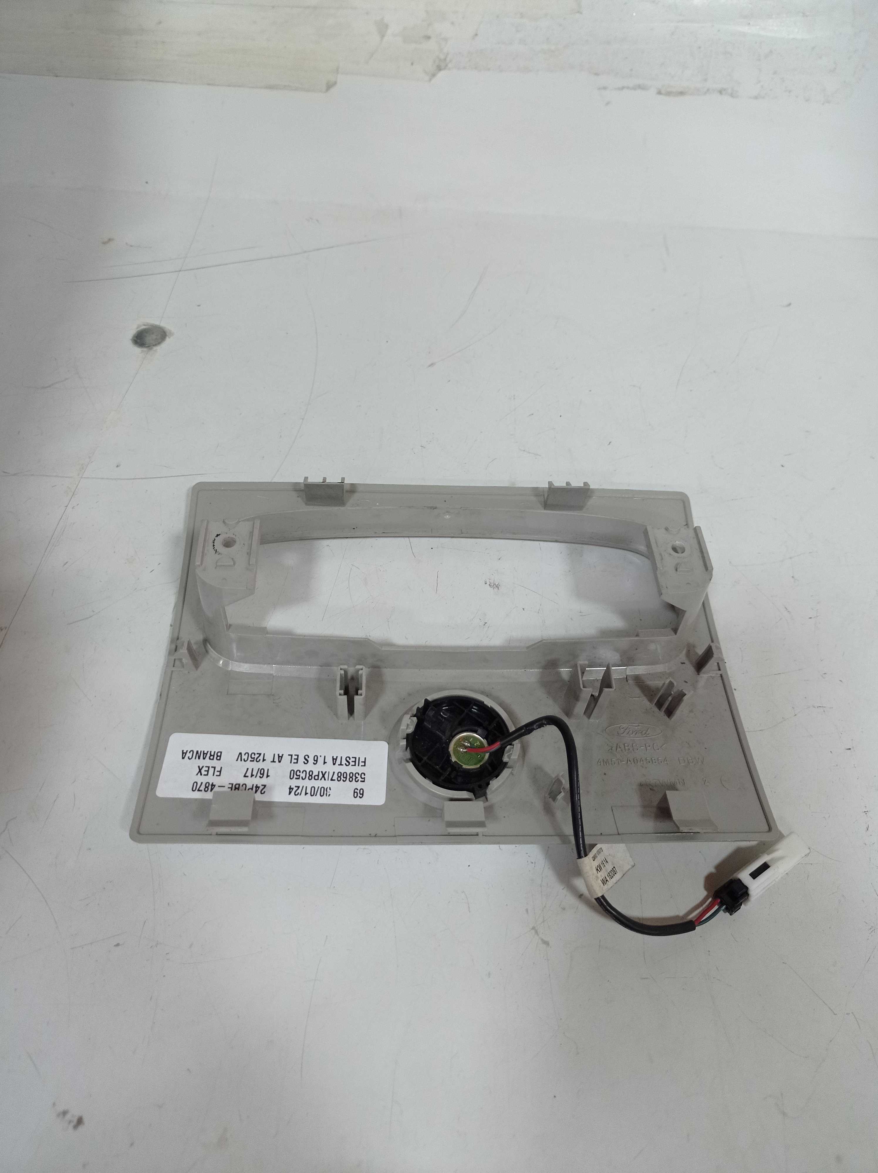 MOLDURA LUZ DE TETO CORTESIA FORD FIESTA 2016 2017 2