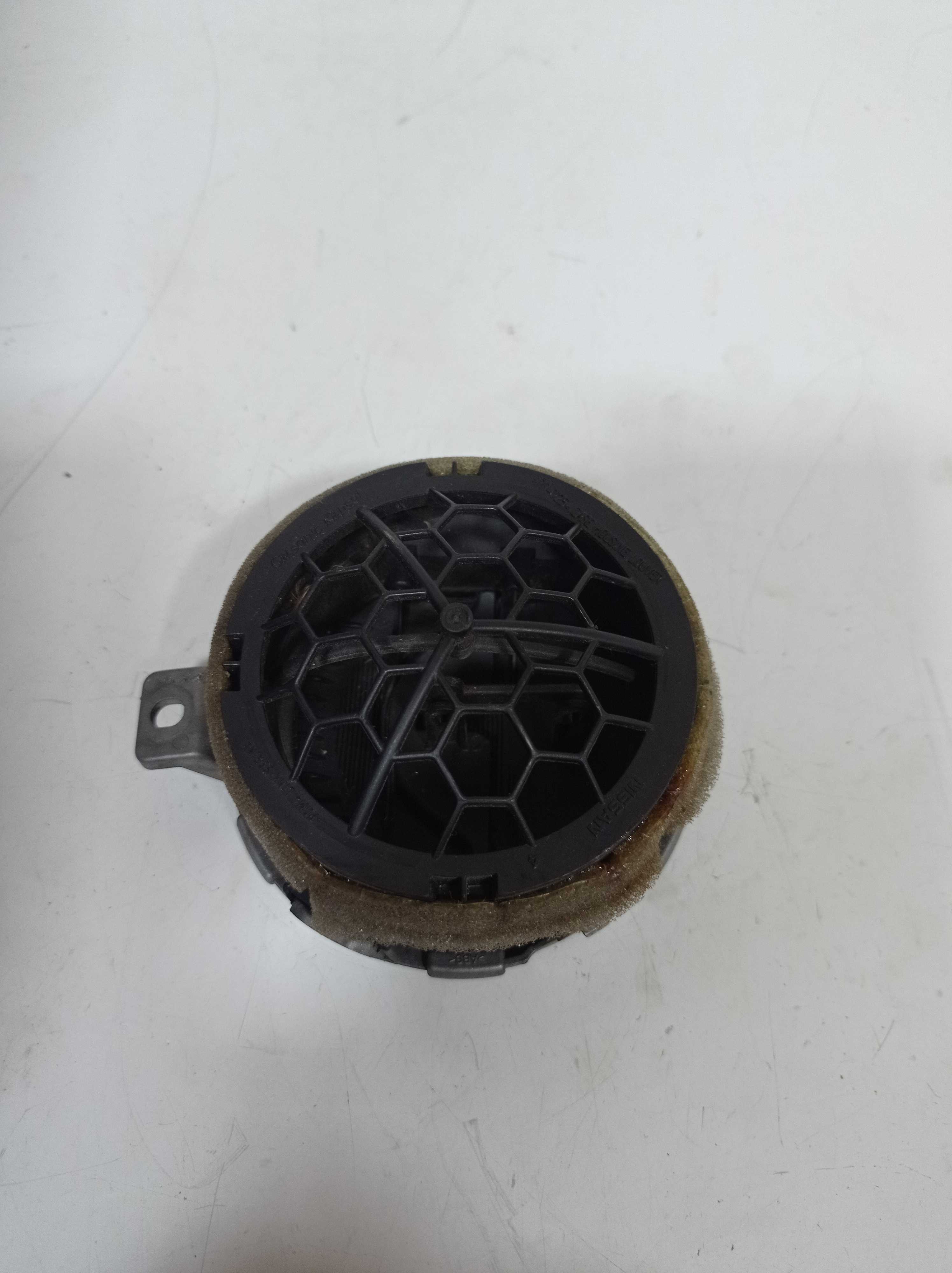 DIFUSOR DE AR NISSAN VERSA 2013 2016 2