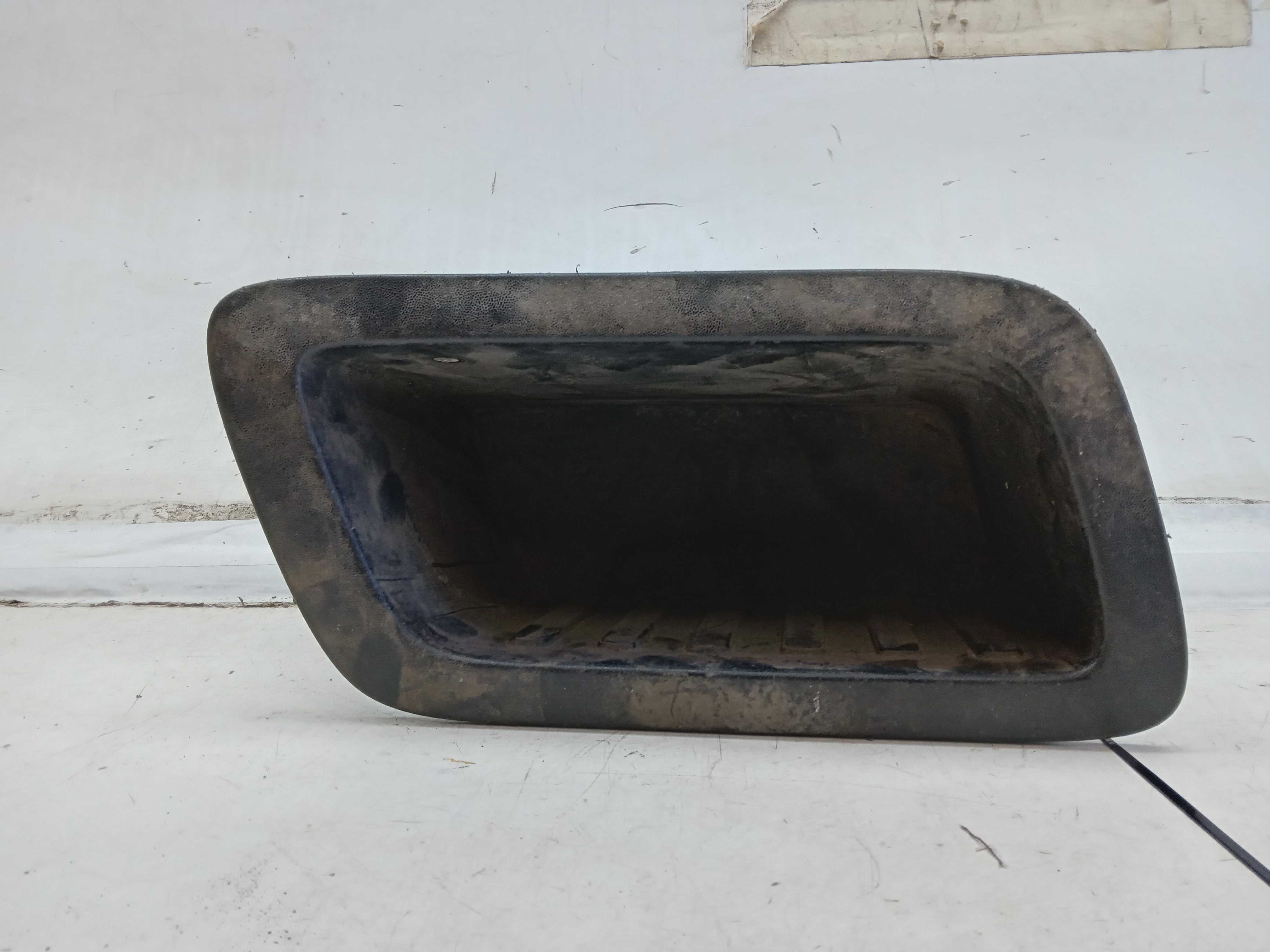 MOLDURA PISANTE LATERAL LD SAVEIRO 2010