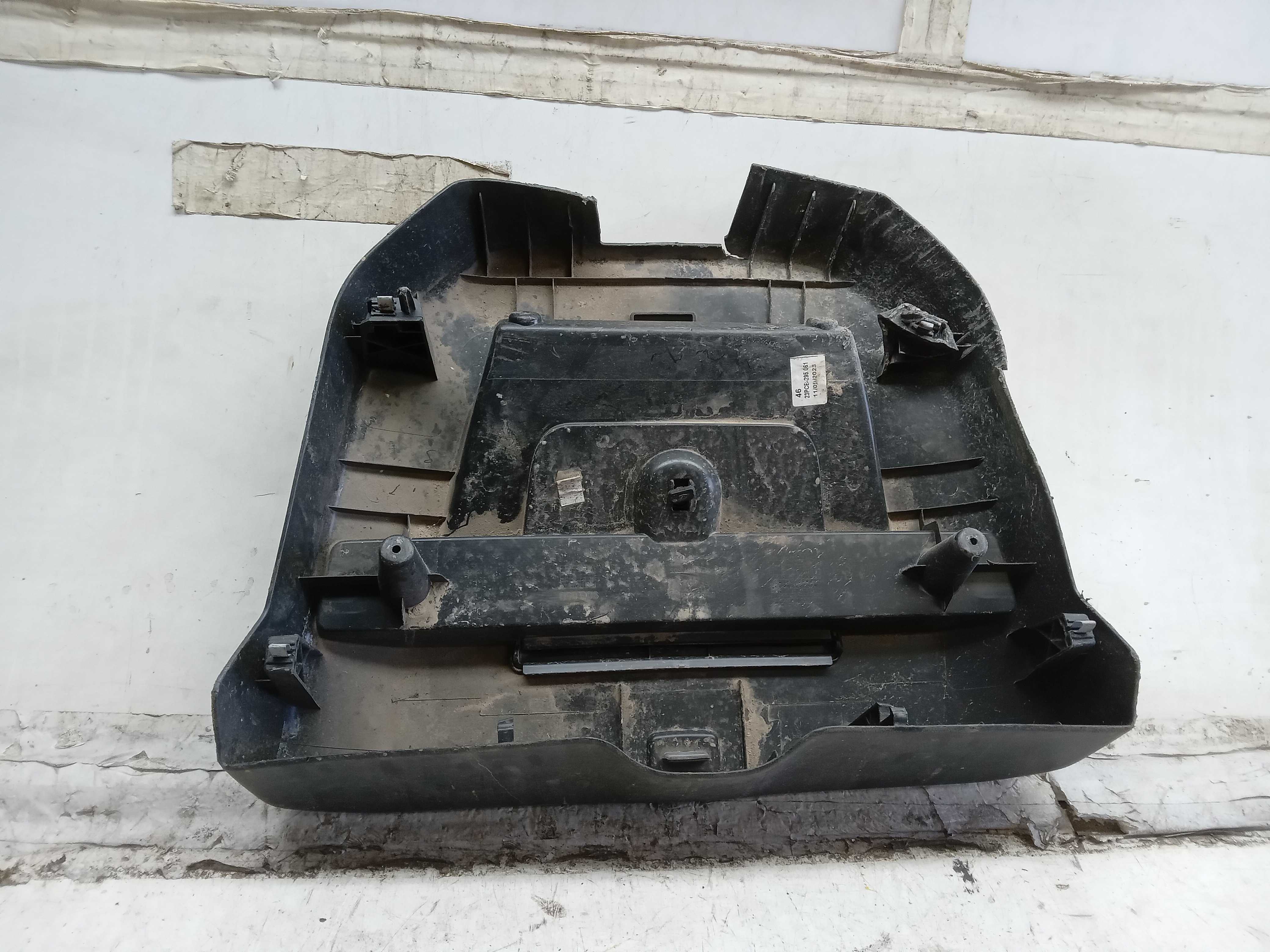Acabamento porta malas vw polo virtus 2016 a 202 2