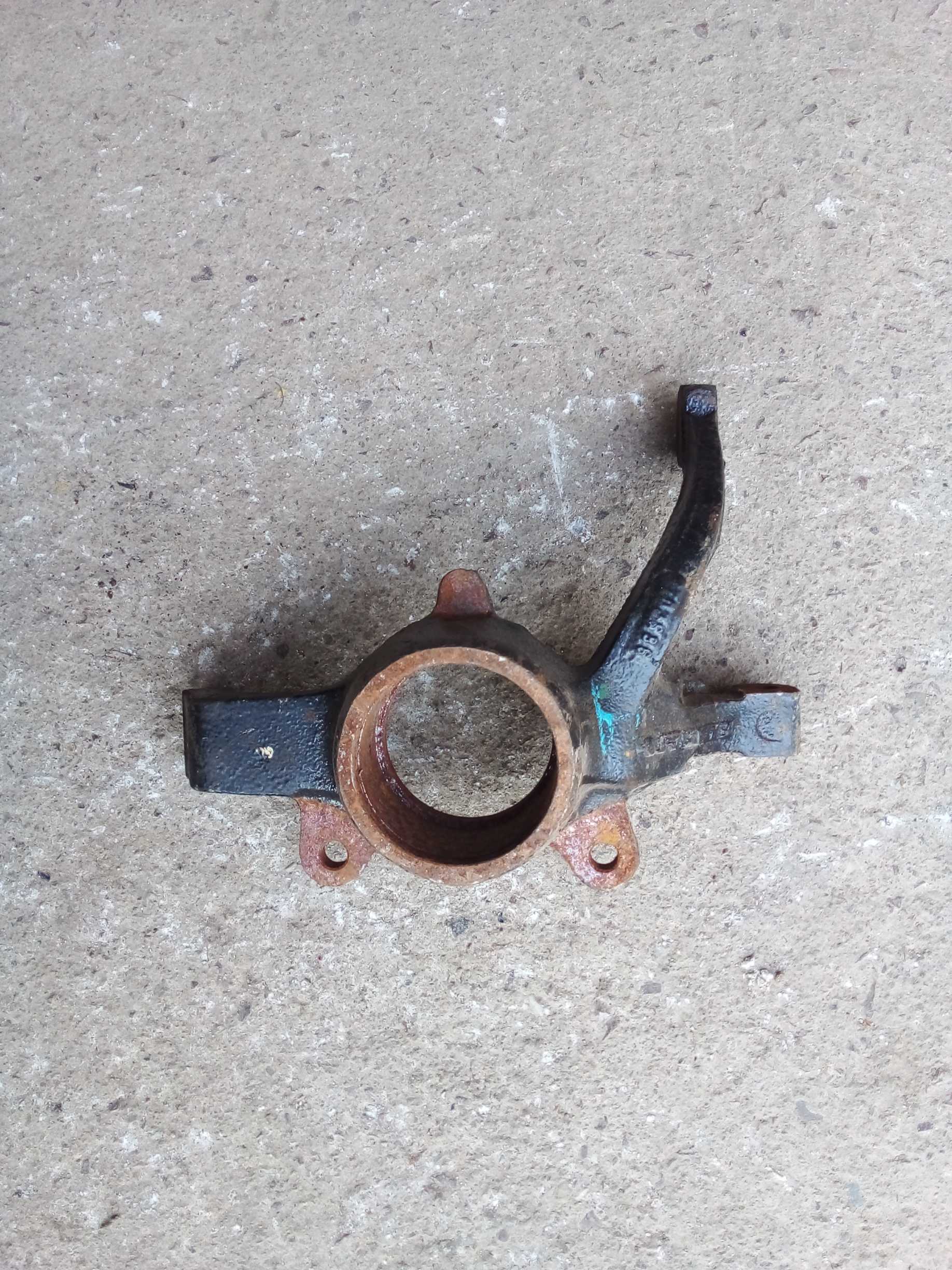 CUBO MONTANTE DIANTEIRO DIREITO FIAT UNO 1995 2