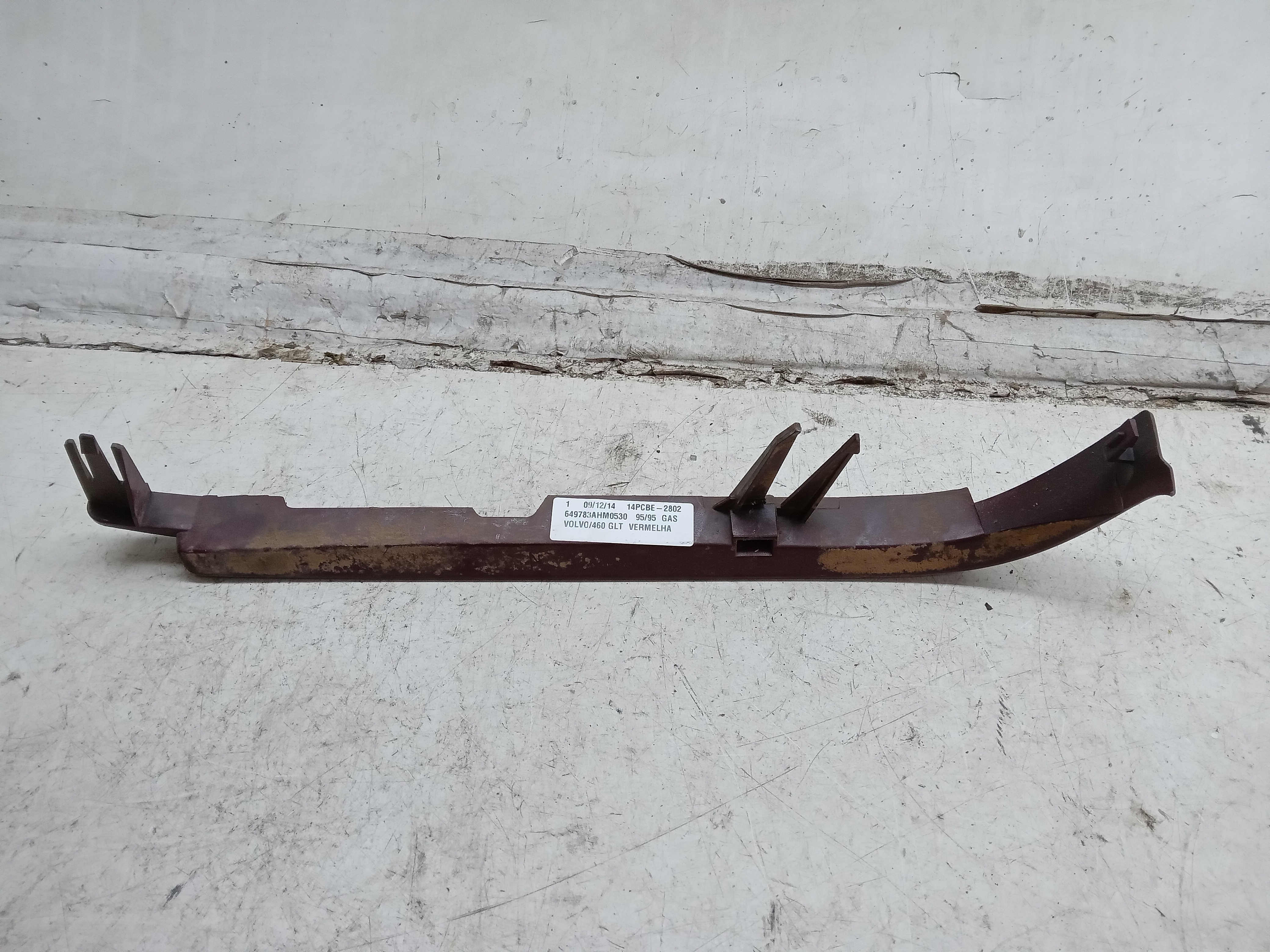MOLDURA BIGODE FAROL VOLVO 460 GLT 1995 3