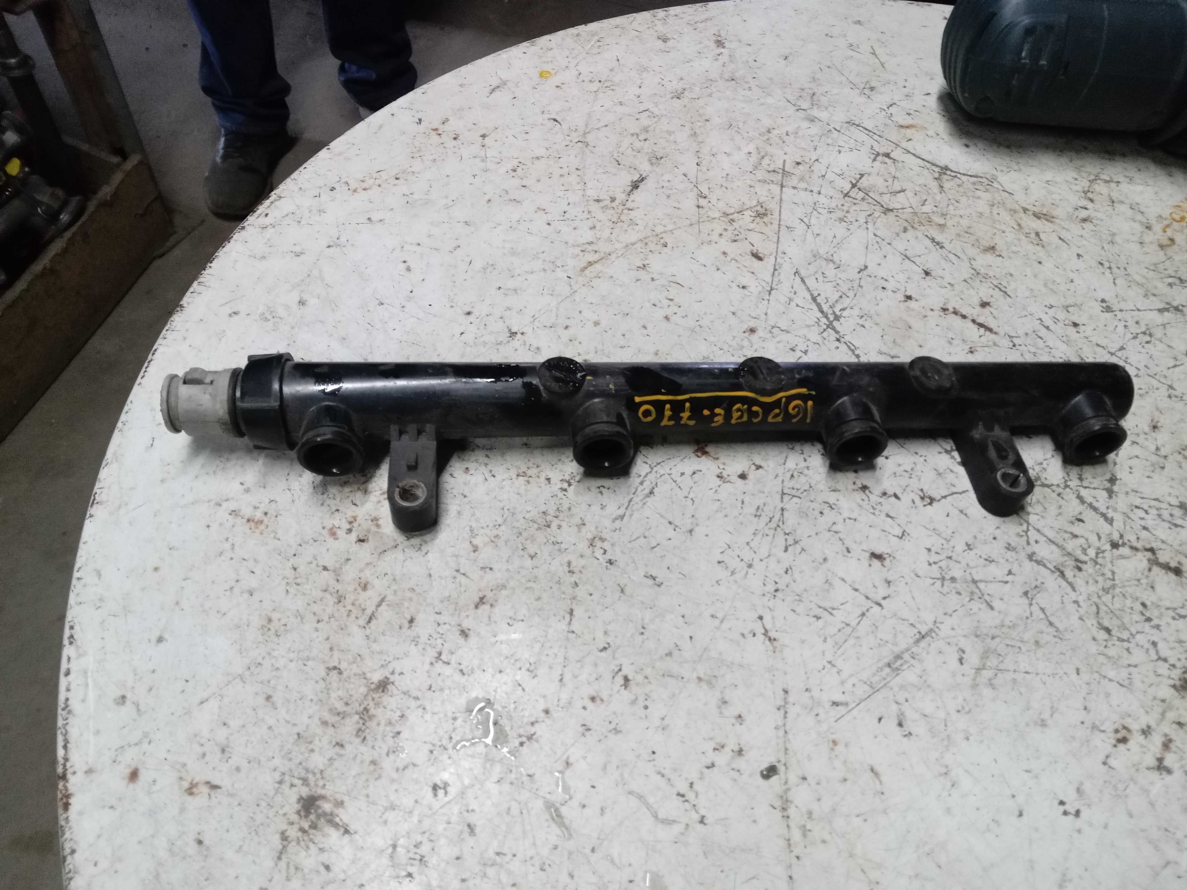 FLAUTA BICO INJEÇÃO GM MERIVA OU PRISMA OU PUNTO 14 8V 2