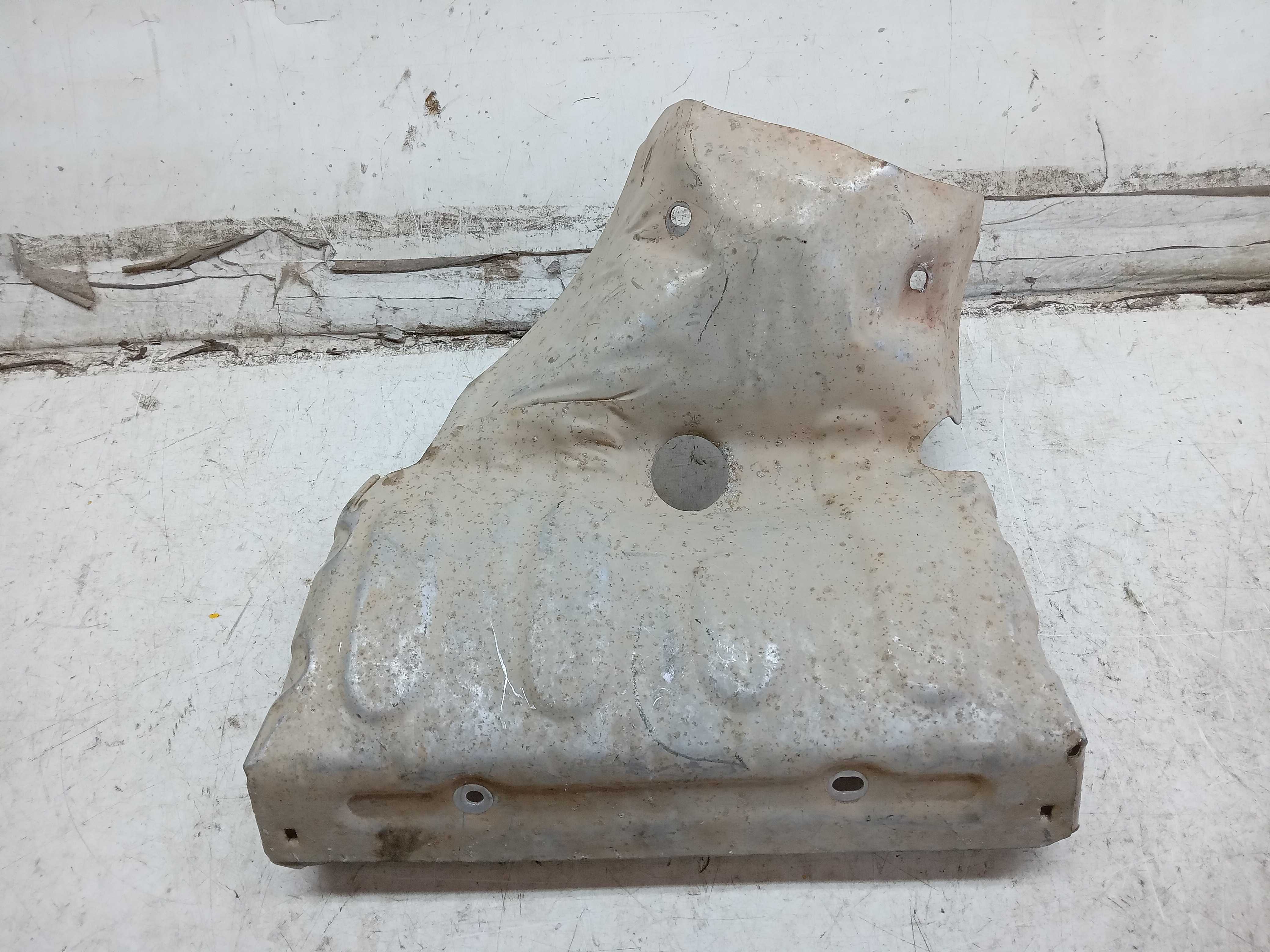 PROTETOR CALOR DEFLETOR ESCAPE FORD FIESTA 2014