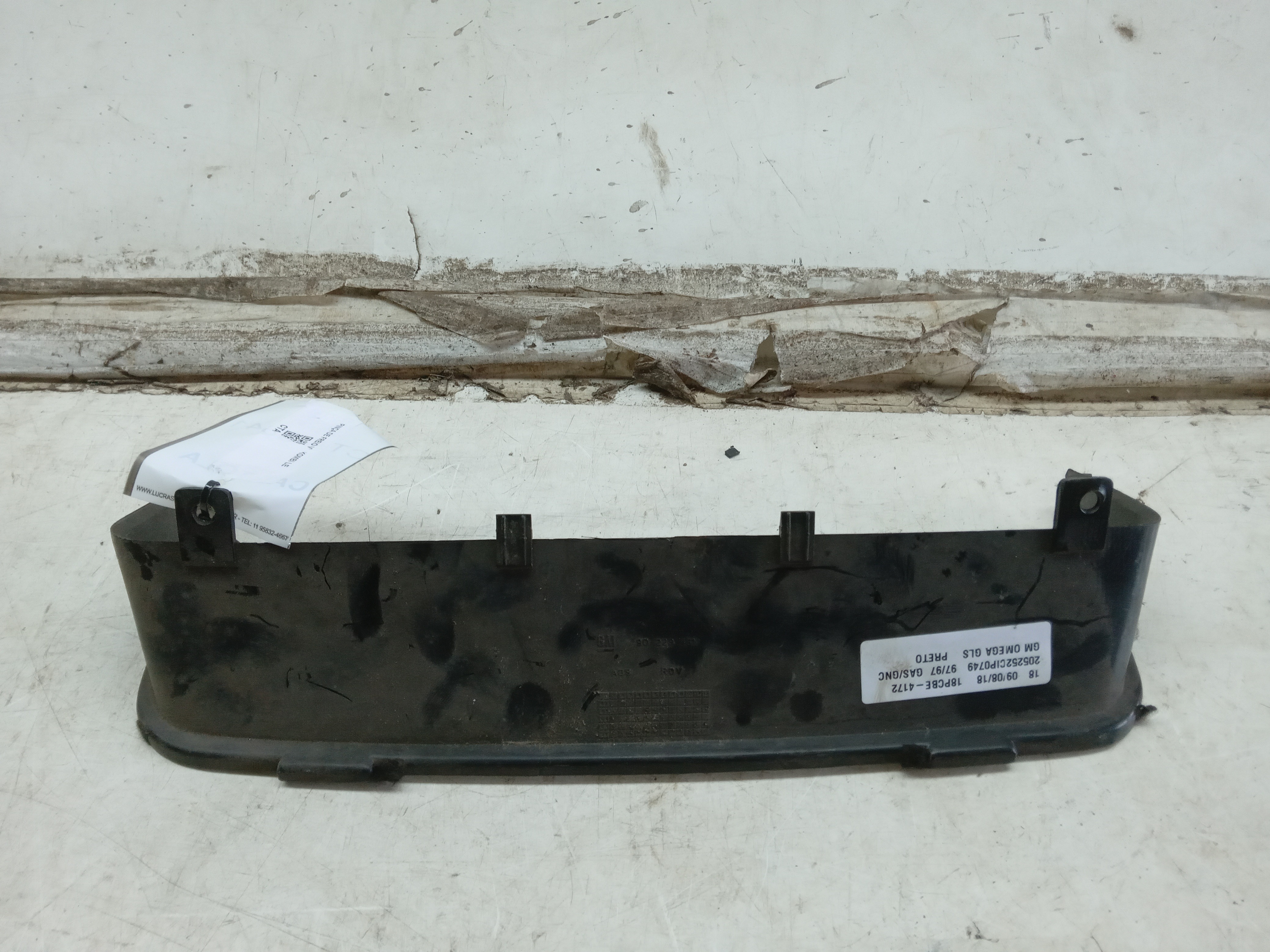 MOLDURA PAINEL DE INSTRUMENTOS GM OMEGA 1997 1