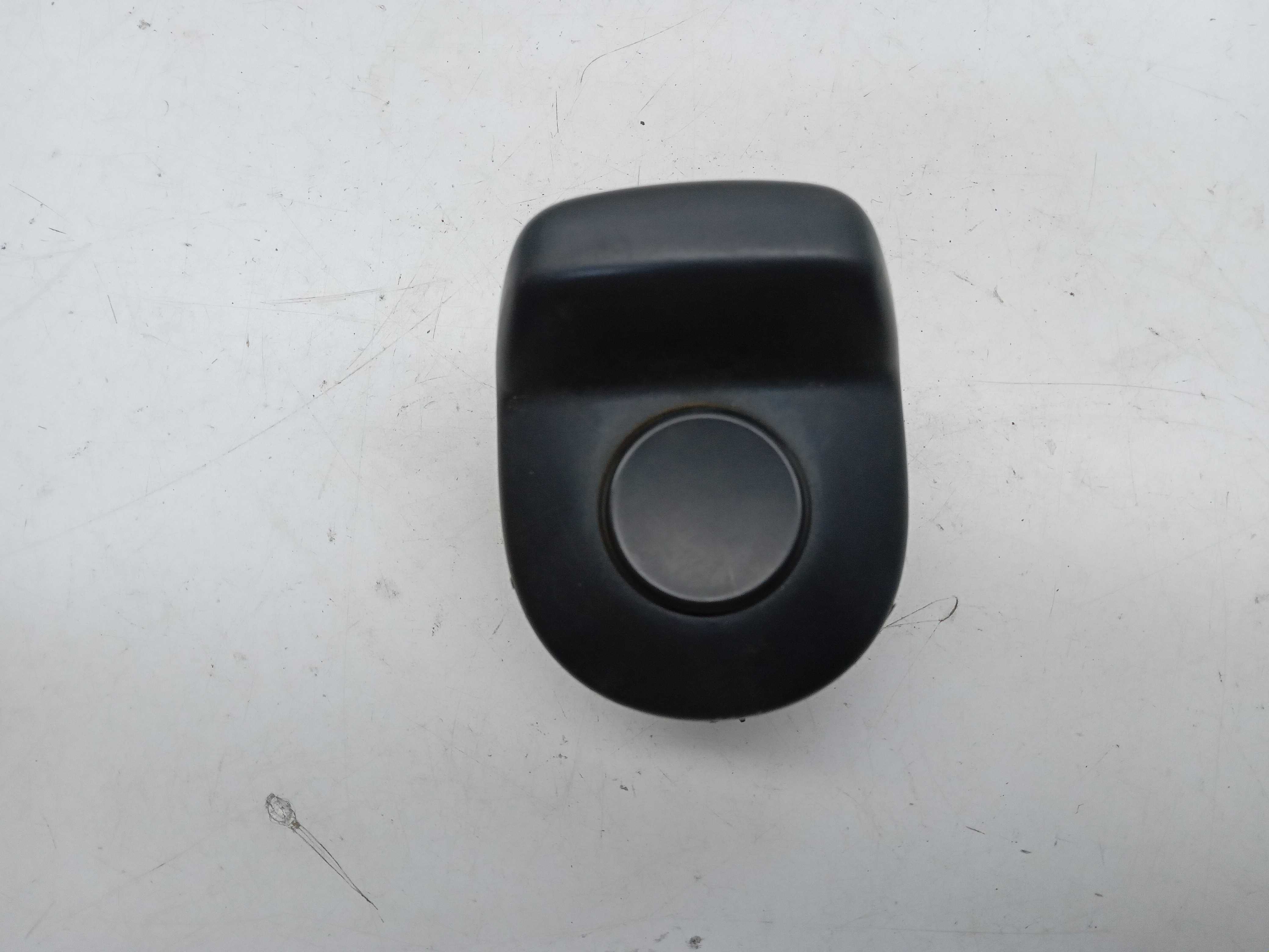 Botao abertura tampa traseira porta malas vw up 2010 a 2018 1