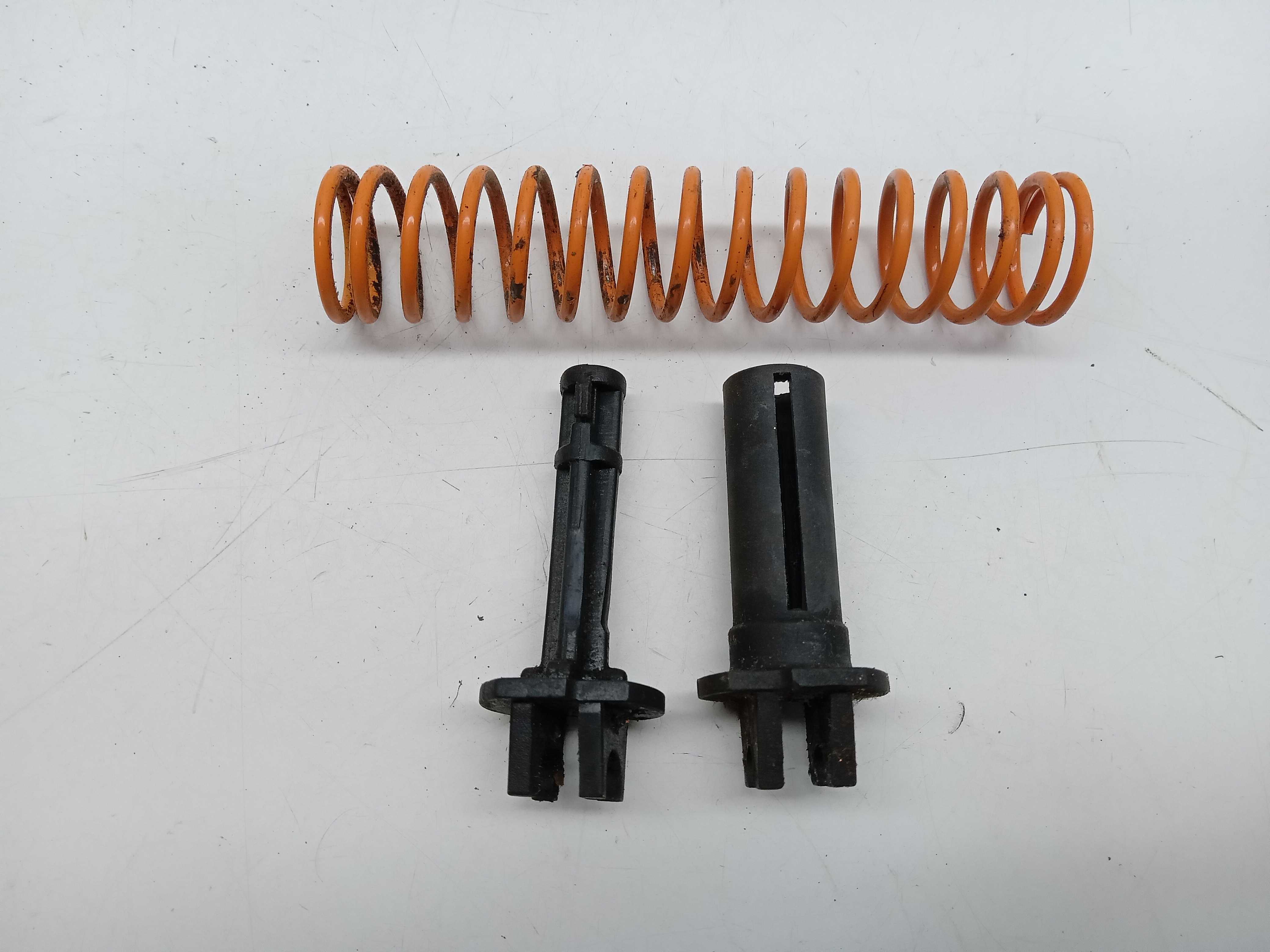 MOLA PEDAL EMBREAGEM CITROEN C3 2010 2