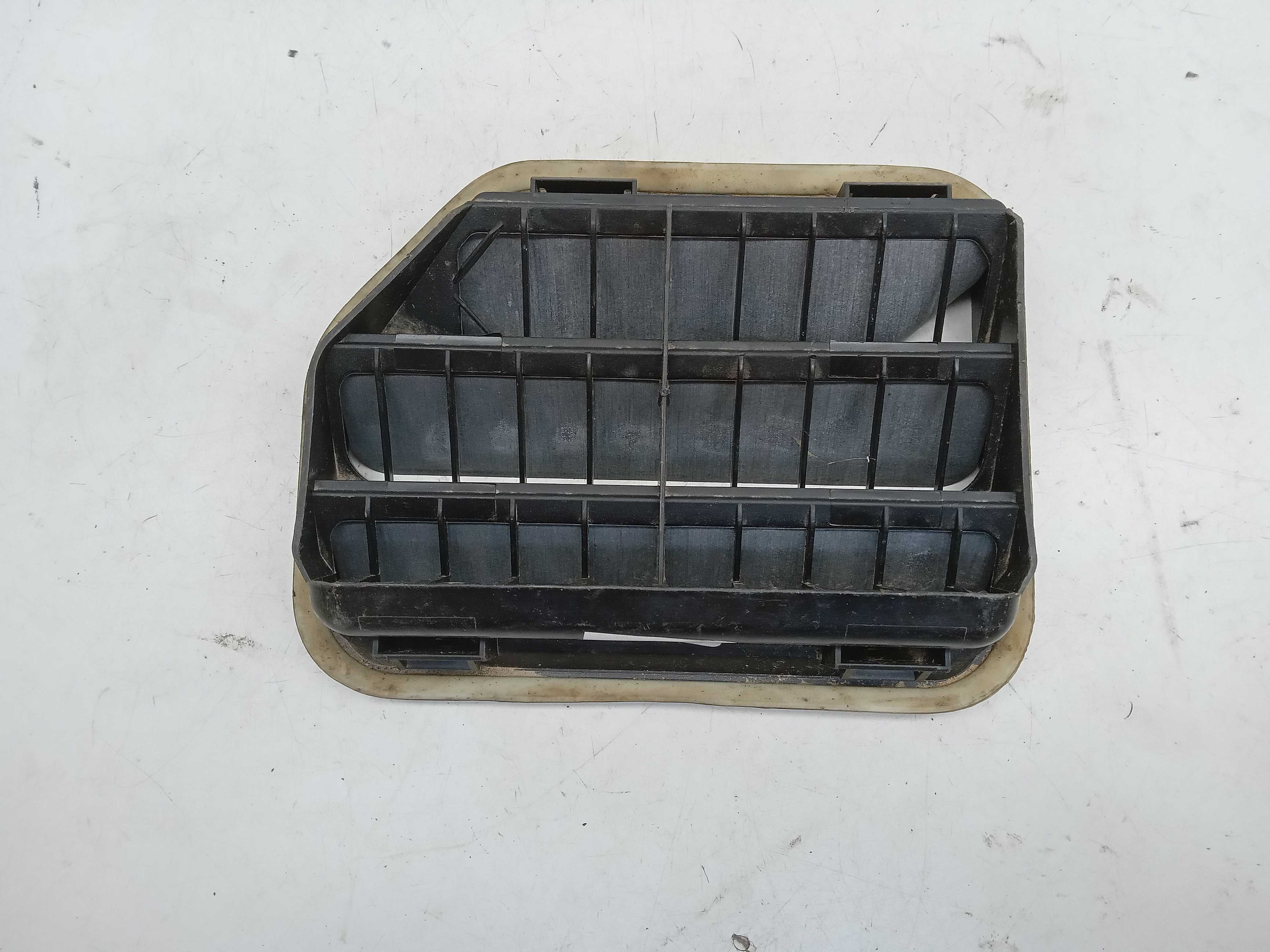 DIFUSOR AR CARROCERIA LD FORD FOCUS 2015 2