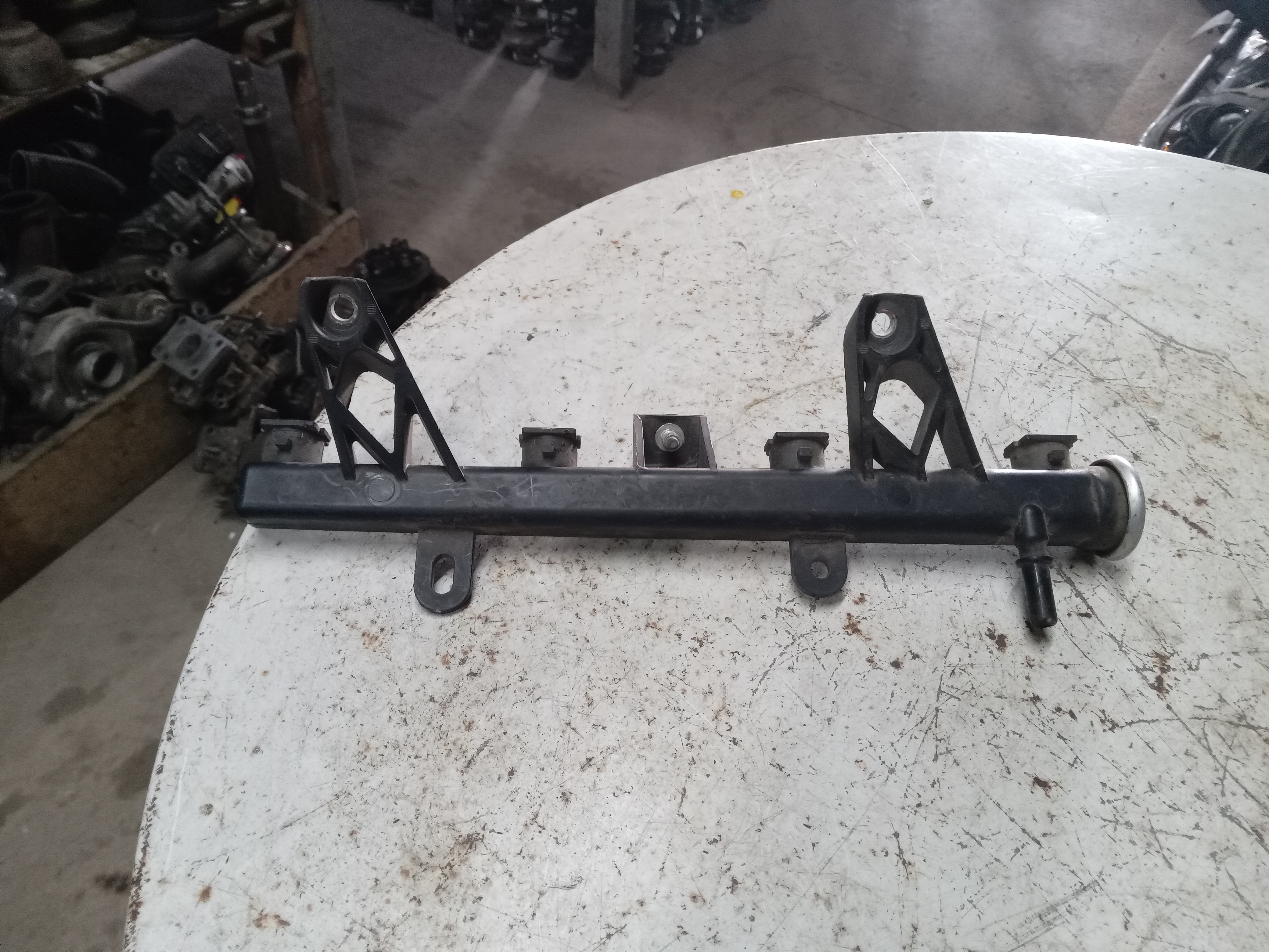 FLAUTA BICO INJEÇÃO PEUGEOT 206 OU 207 OU CITROEN C3 3