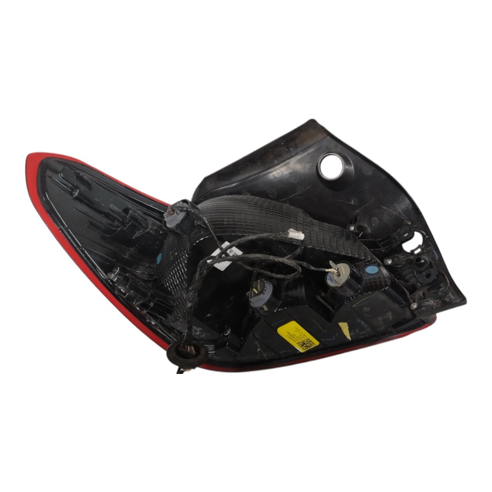 Lanterna Traseira Direita Gm Onix Hatch 2021 Recuperado Direito/passageiro Vermelho 4