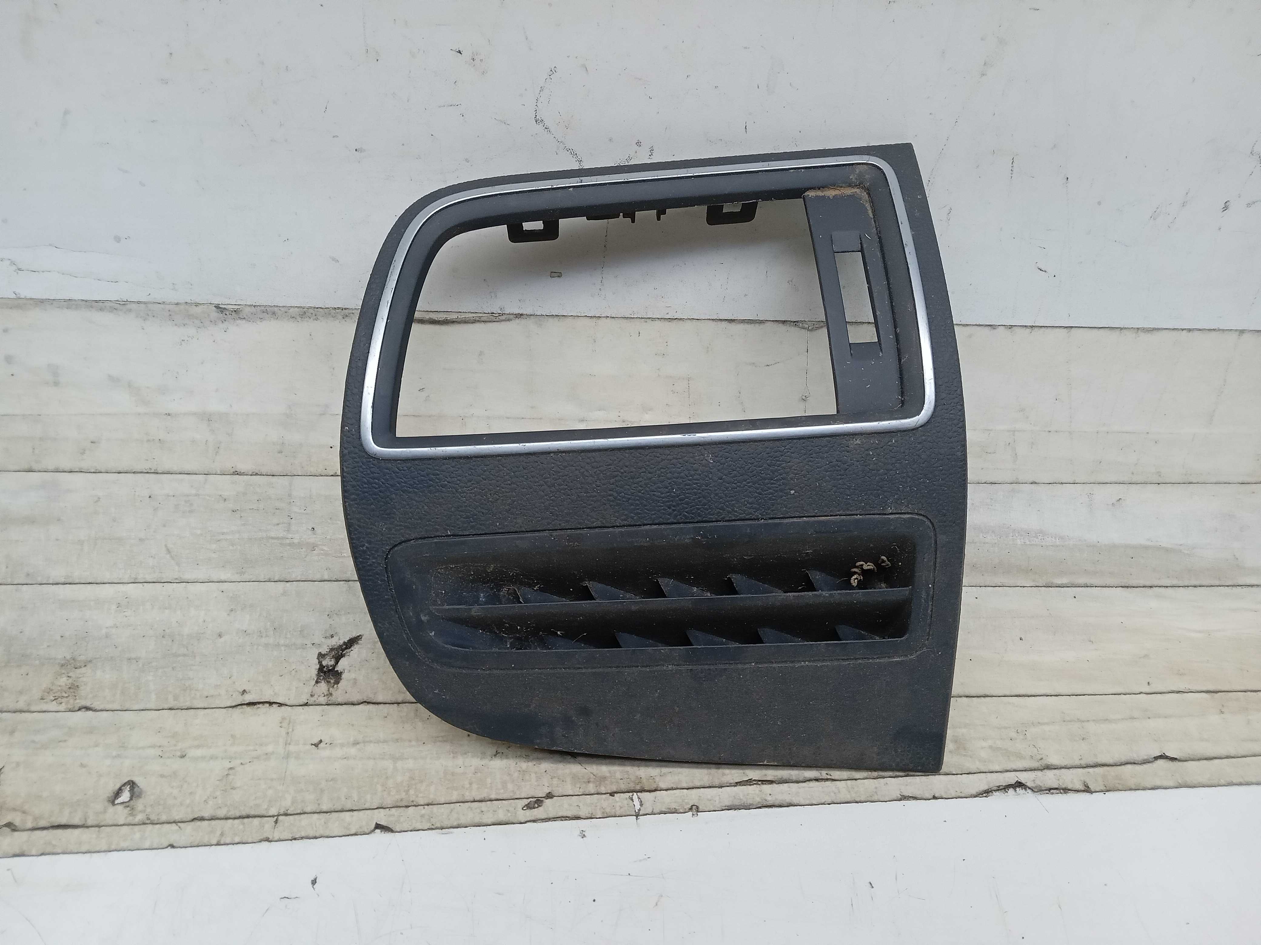 MOLDURA DIFUSOR AR VW NOVO FOX 2016 1