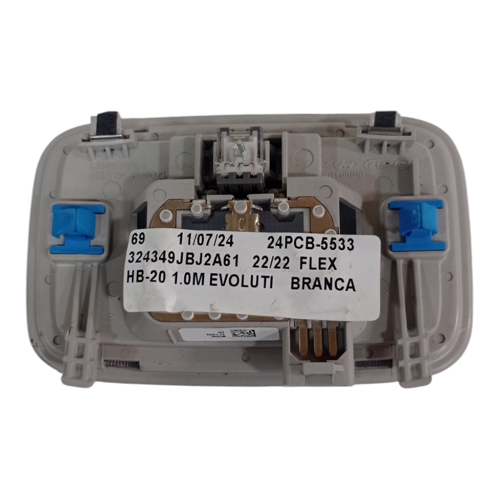 Luz Cortesia Hyundai Hb20 2022 4