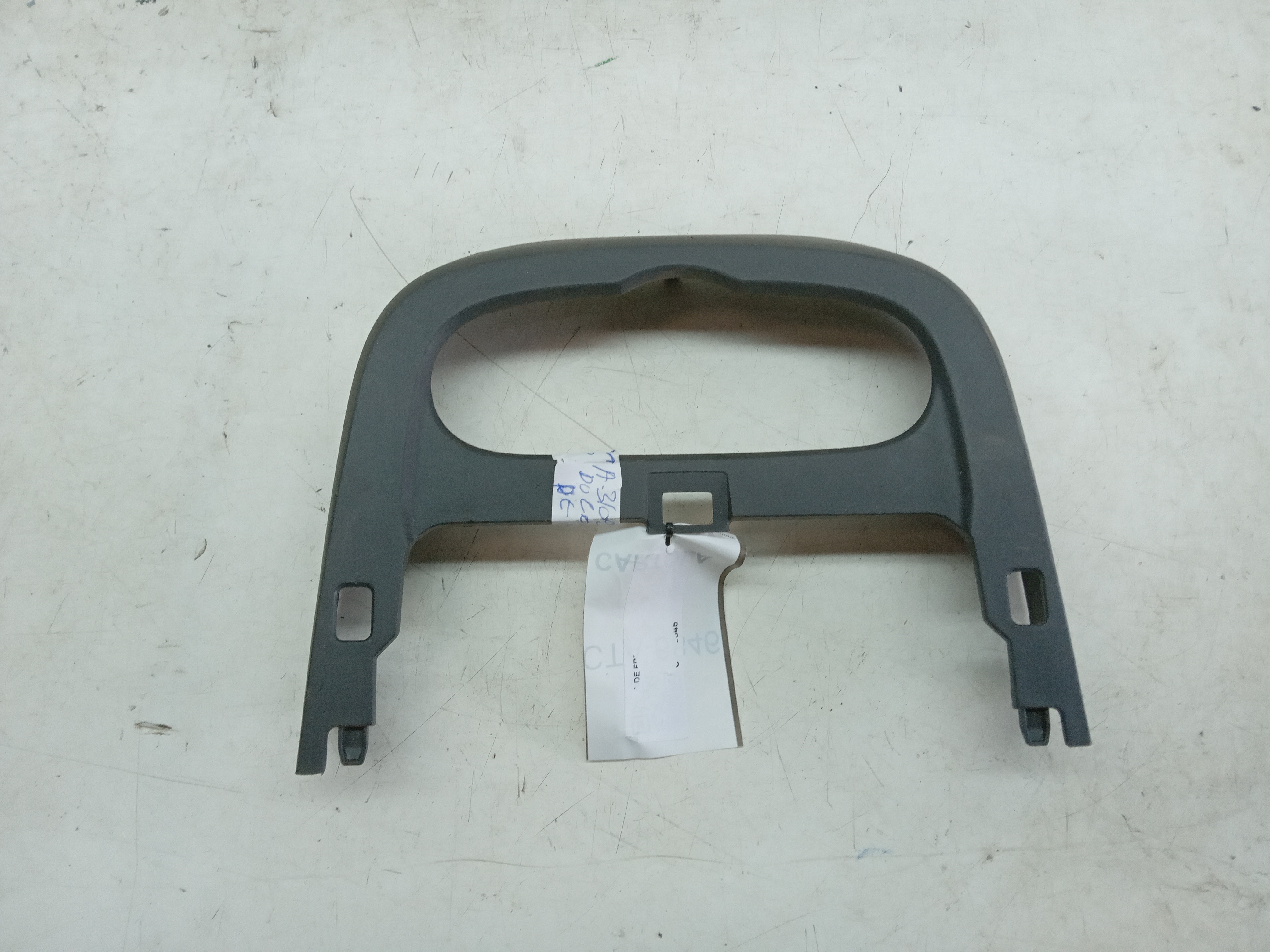 MOLDURA COMANDO AR RENAULT DUSTER 2016 1
