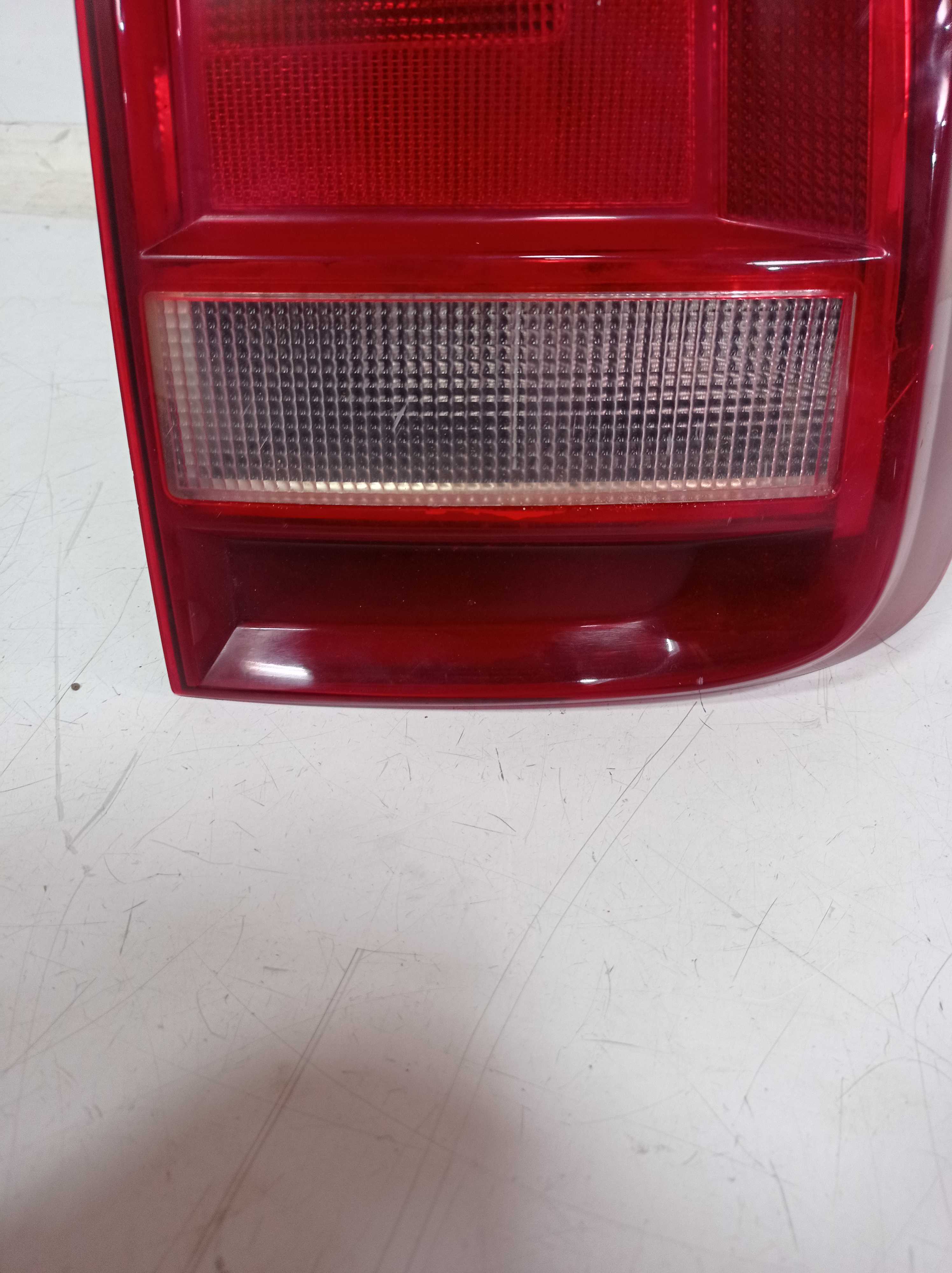 5U7945096G LANTERNA T DIREITA VW SAVEIRO ROBUST G5 G7 G8 REC 3