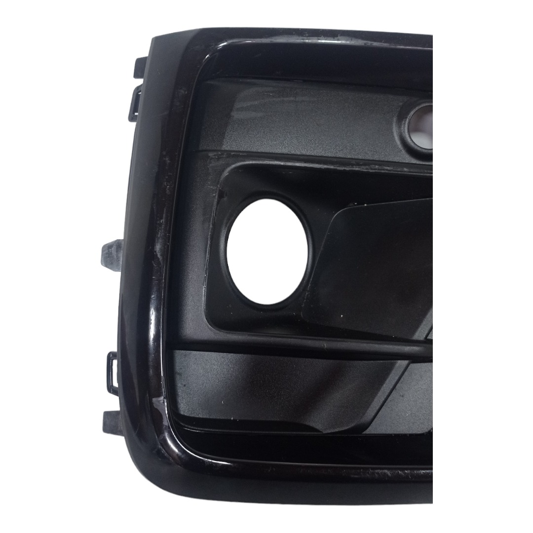 Moldura Farol De Milha Esquerdo Audi Q5 2021 A 2023 2