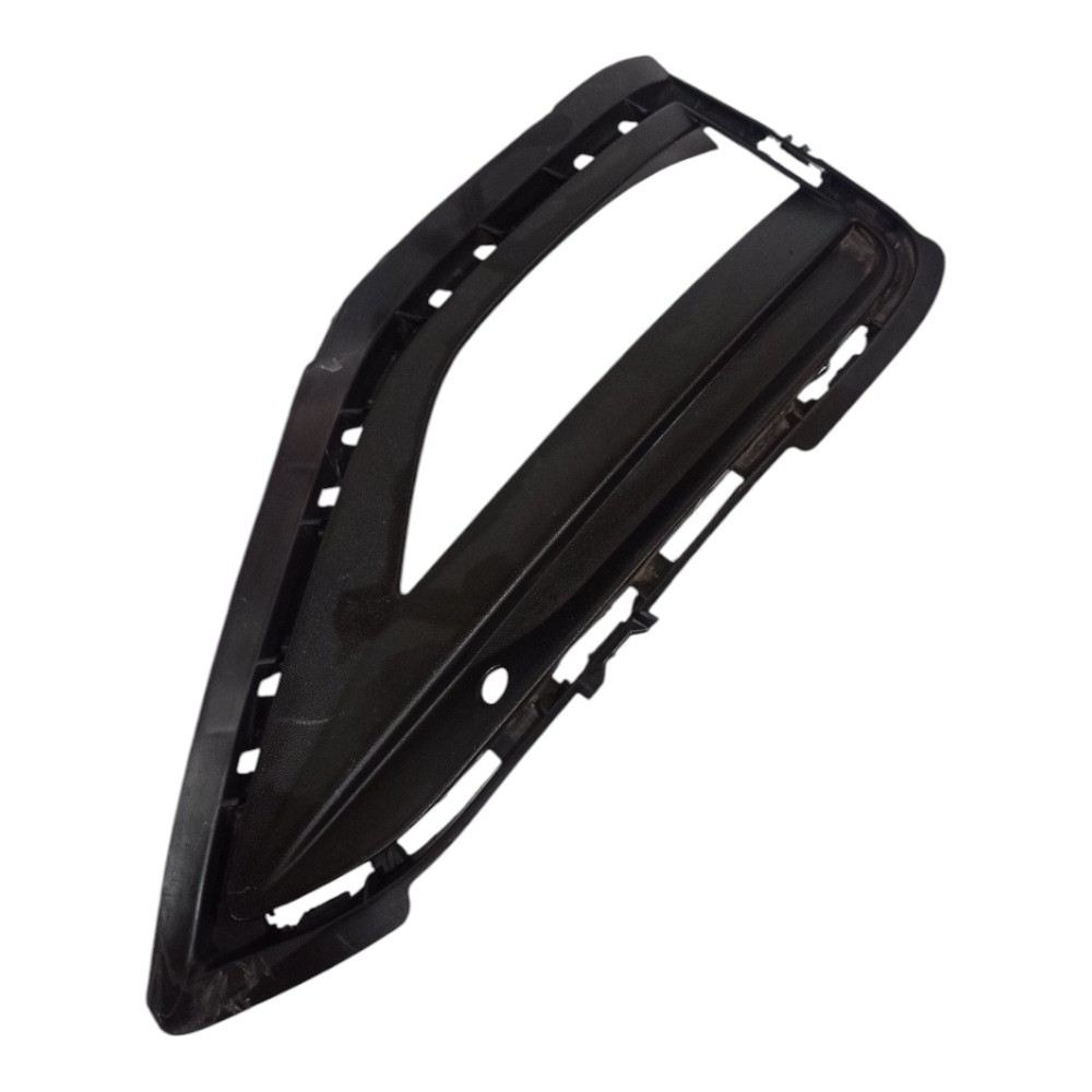 Moldura Farol Milha Direito Vw Jetta Tsi 2019 A 2021 1
